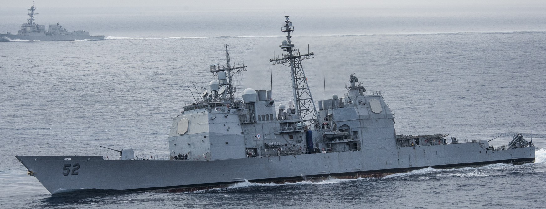 cg-52 uss bunker hill ticonderoga class guided missile cruiser aegis us navy 110