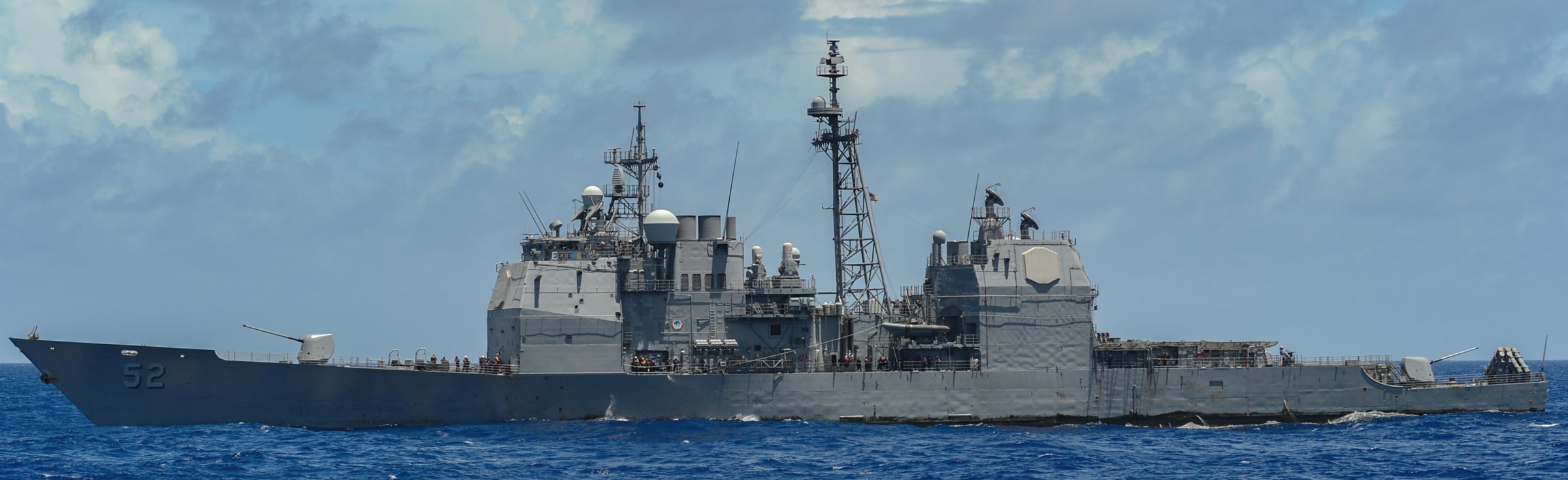 cg-52 uss bunker hill ticonderoga class guided missile cruiser aegis us navy 120