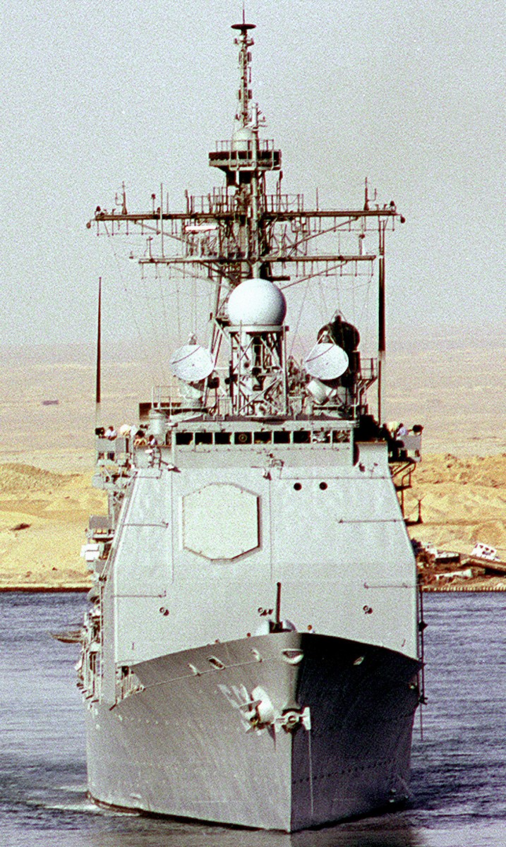 cg-52 uss bunker hill ticonderoga class guided missile cruiser suez canal 1994 152