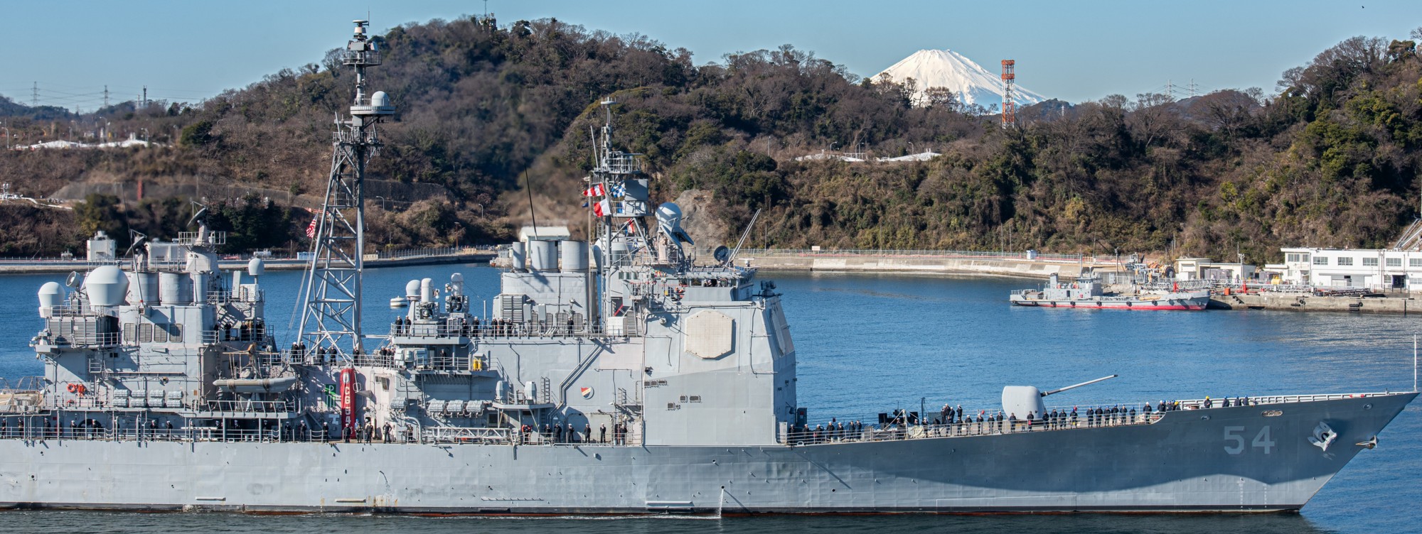 cg-54 uss antietam ticonderoga class guided missile cruiser fleet activities yokosuka japan 144