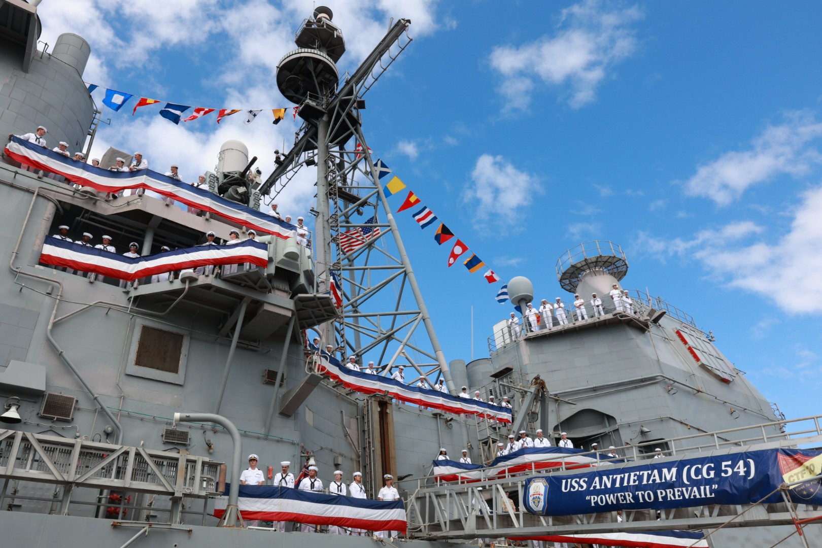 cg-54 uss antietam ticonderoga class guided missile cruiser decommissioning ceremony pearl harbor hawaii 2024