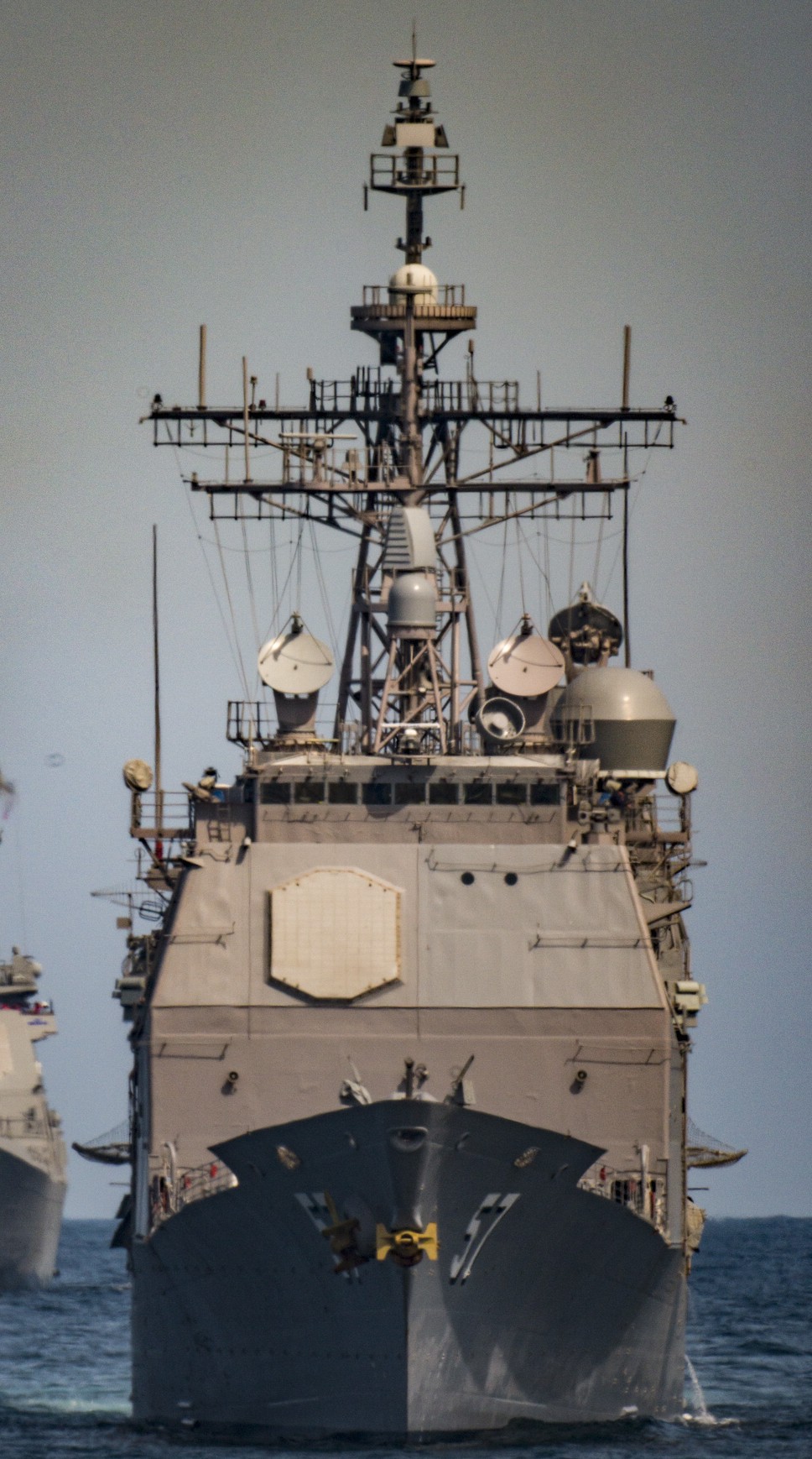 cg-57 uss lake champlain ticonderoga class guided missile cruiser aegis us navy 57