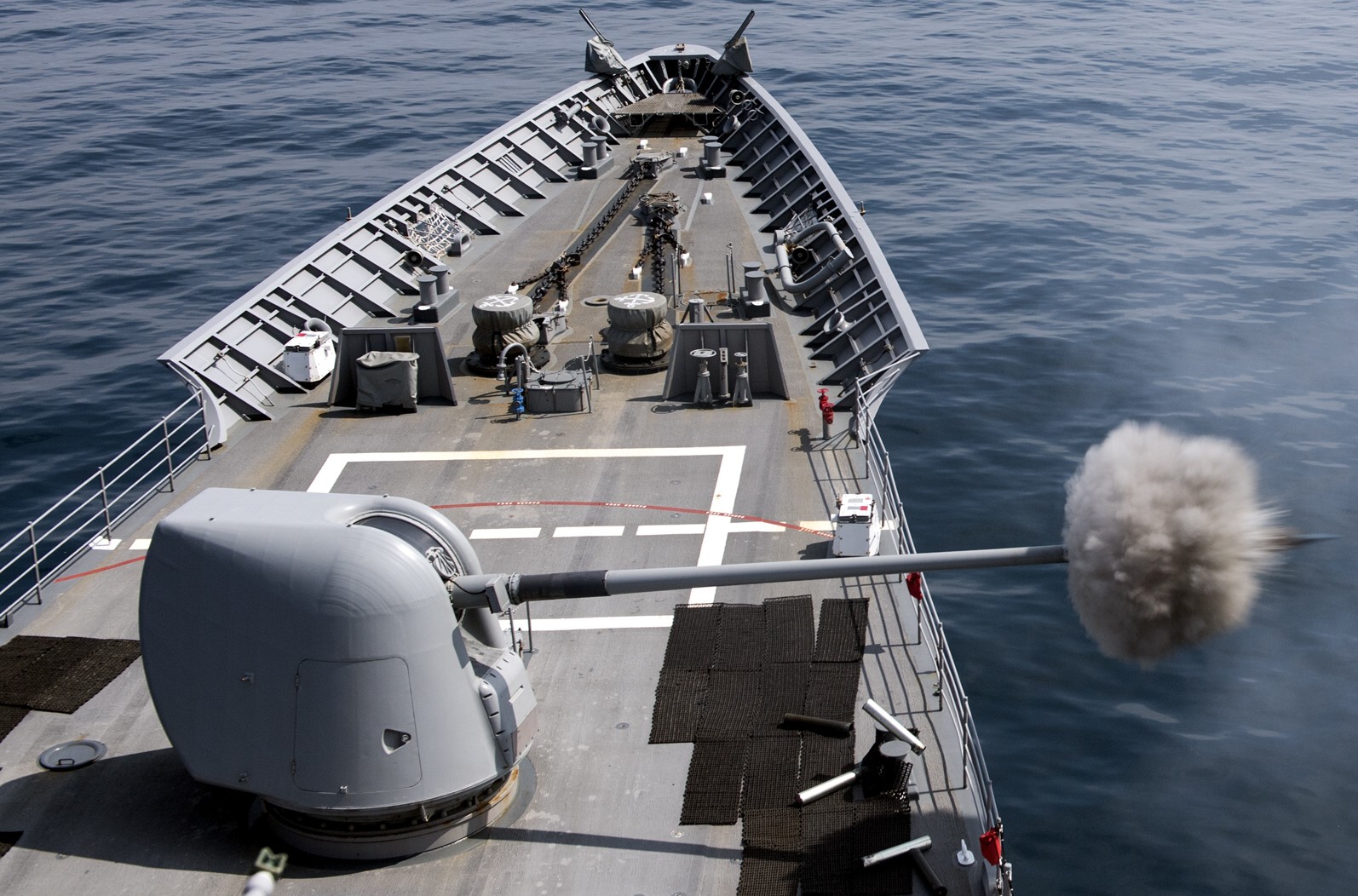 cg-57 uss lake champlain ticonderoga class guided missile cruiser aegis us navy mk.45 gun fire 58