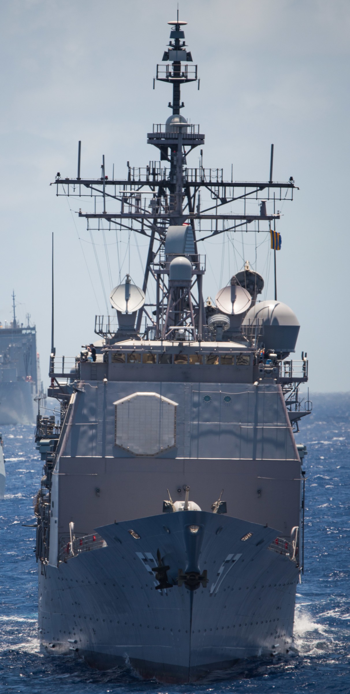 cg-57 uss lake champlain ticonderoga class guided missile cruiser aegis us navy exercise rimpac 75