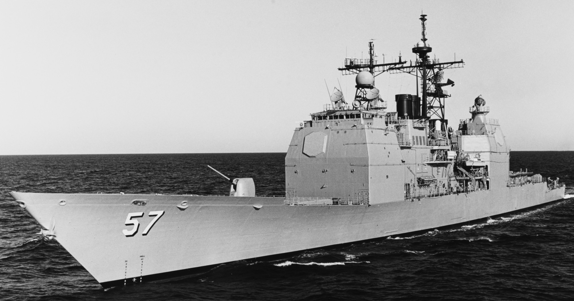 cg-57 uss lake champlain ticonderoga class guided missile cruiser aegis us navy 128