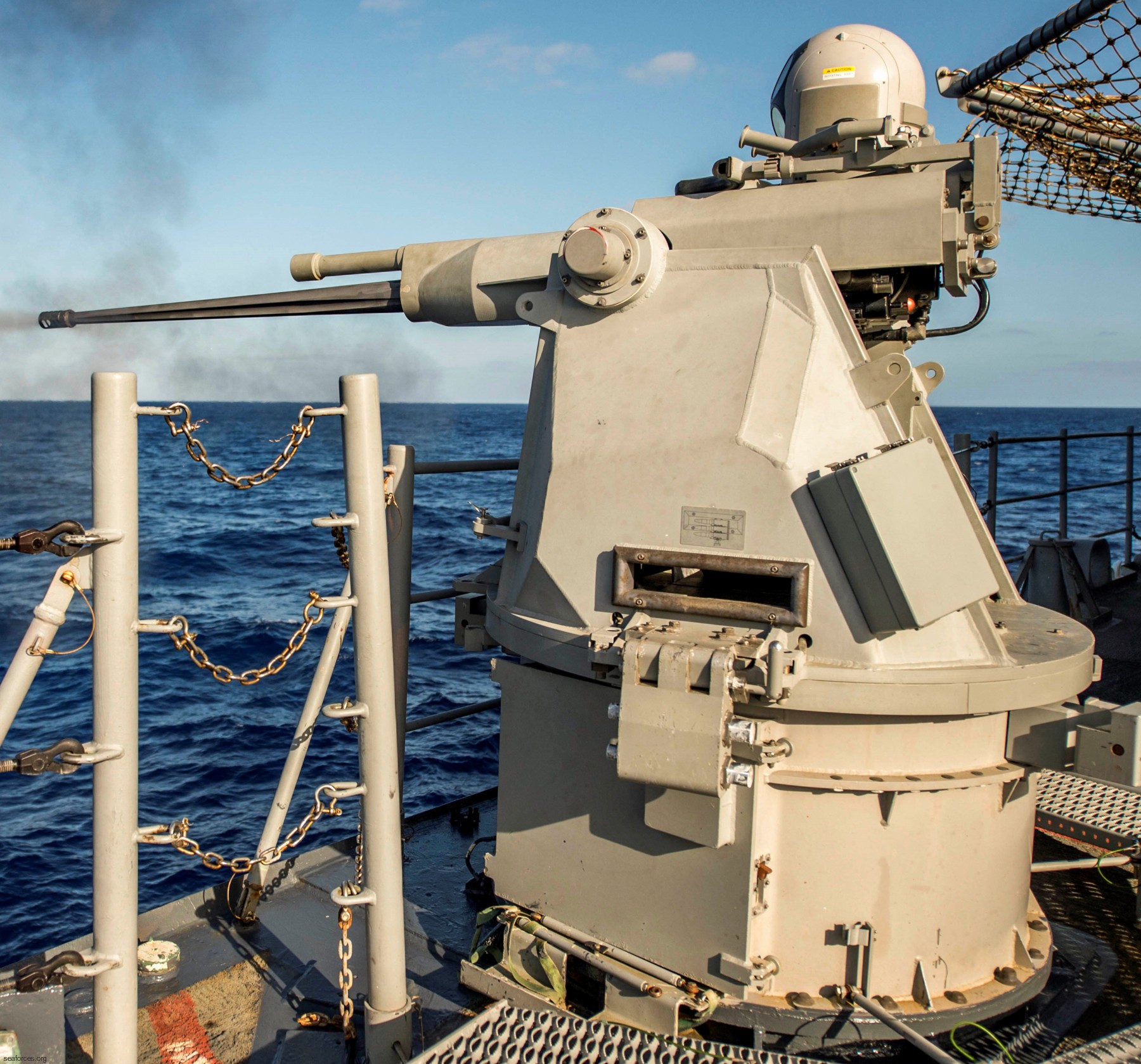 cg-72 uss vella gulf ticonderoga class guided missile cruiser navy 22 mk-38 machine gun system mgs