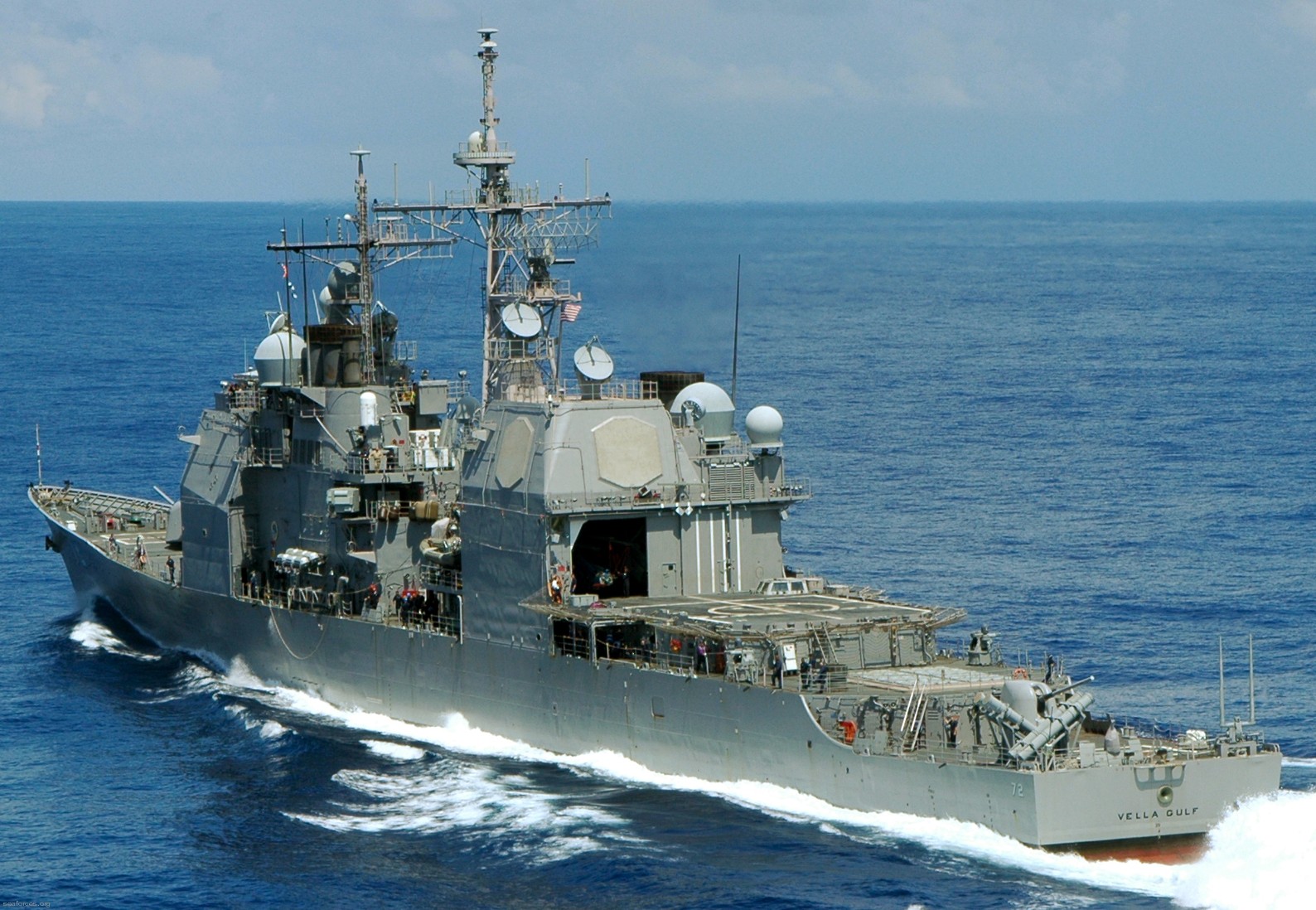 cg-72 uss vella gulf ticonderoga class guided missile cruiser navy 54