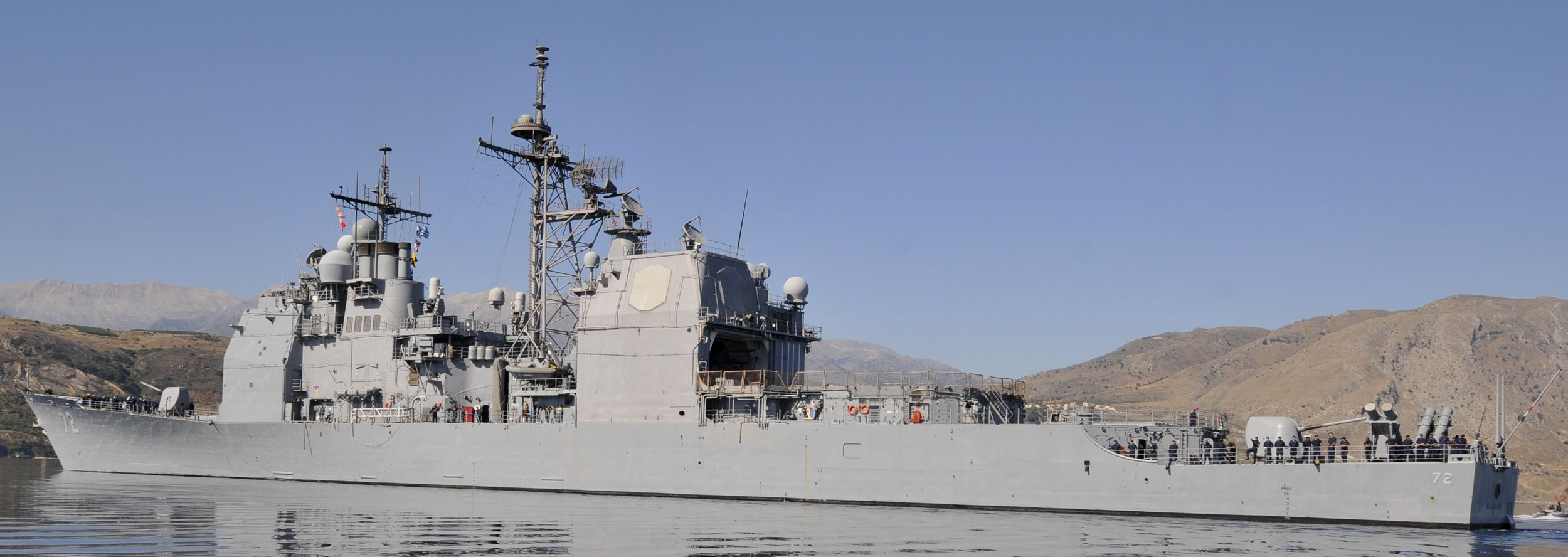 cg-72 uss vella gulf ticonderoga class guided missile cruiser us navy souda bay crete greece 106