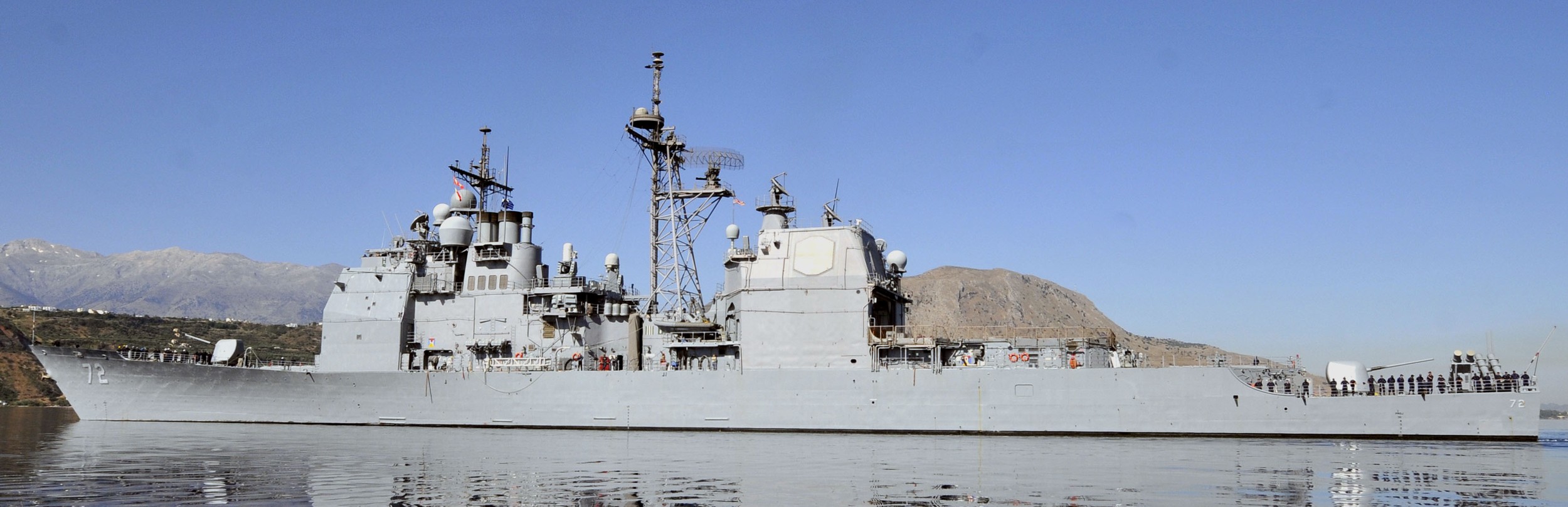 cg-72 uss vella gulf ticonderoga class guided missile cruiser us navy souda bay crete greece 107