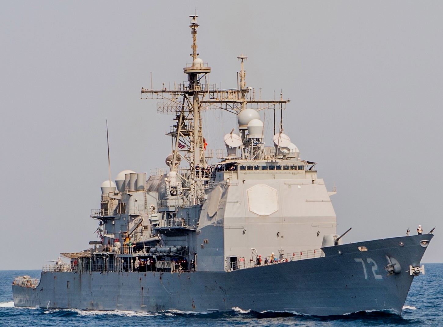 cg-72 uss vella gulf ticonderoga class guided missile cruiser navy 112 arabian gulf