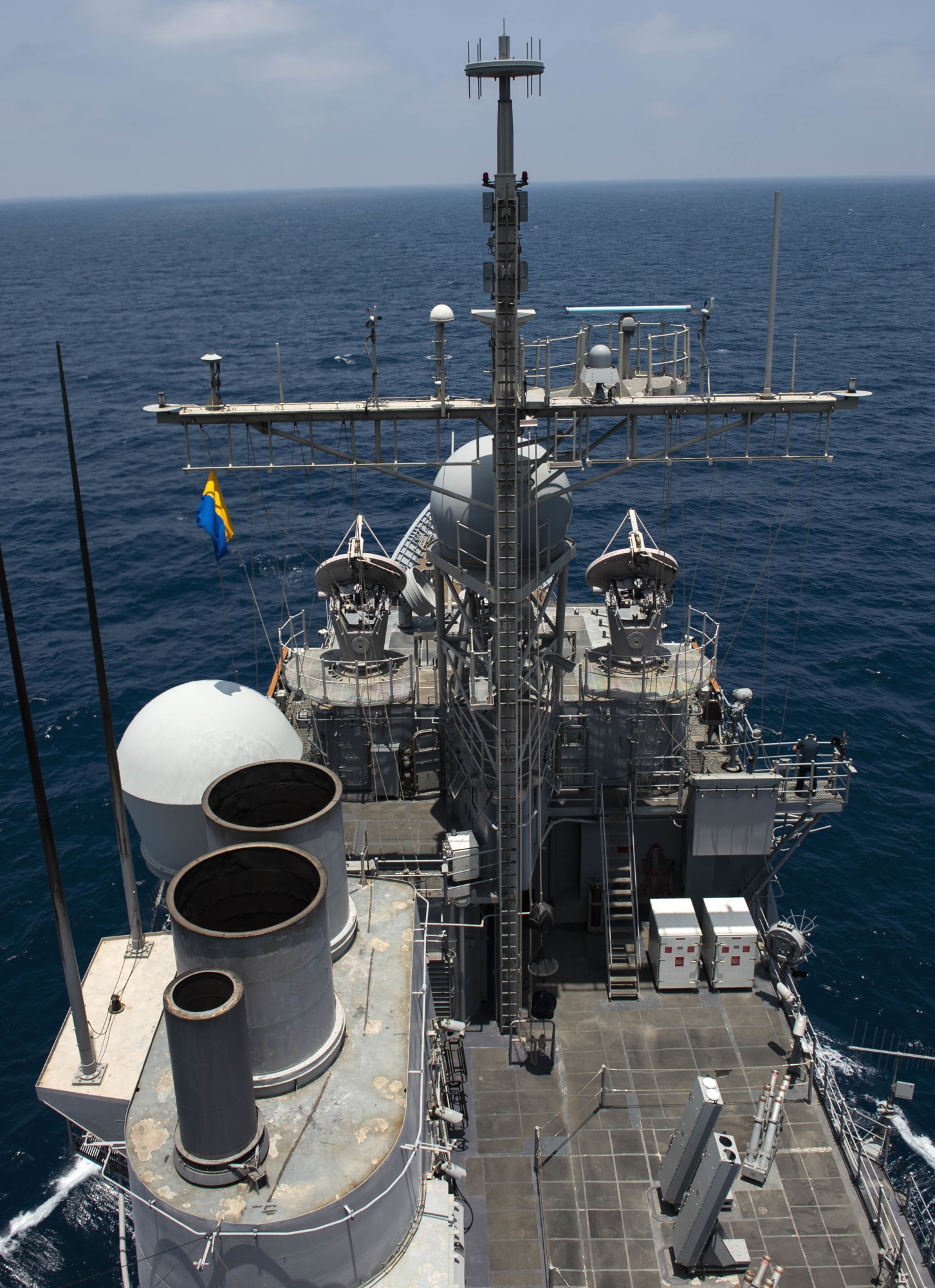 cg-72 uss vella gulf ticonderoga class guided missile cruiser us navy gulf of aden 128