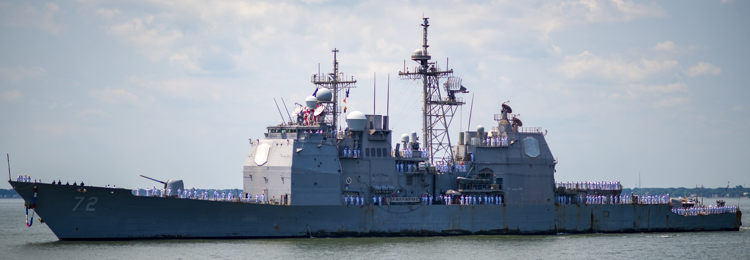 cg-72 uss vella gulf ticonderoga class guided missile cruiser us navy returning naval station norfolk virginia 139