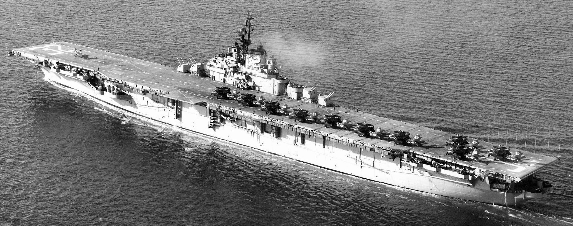 CV-32-USS-Leyte-34.jpg