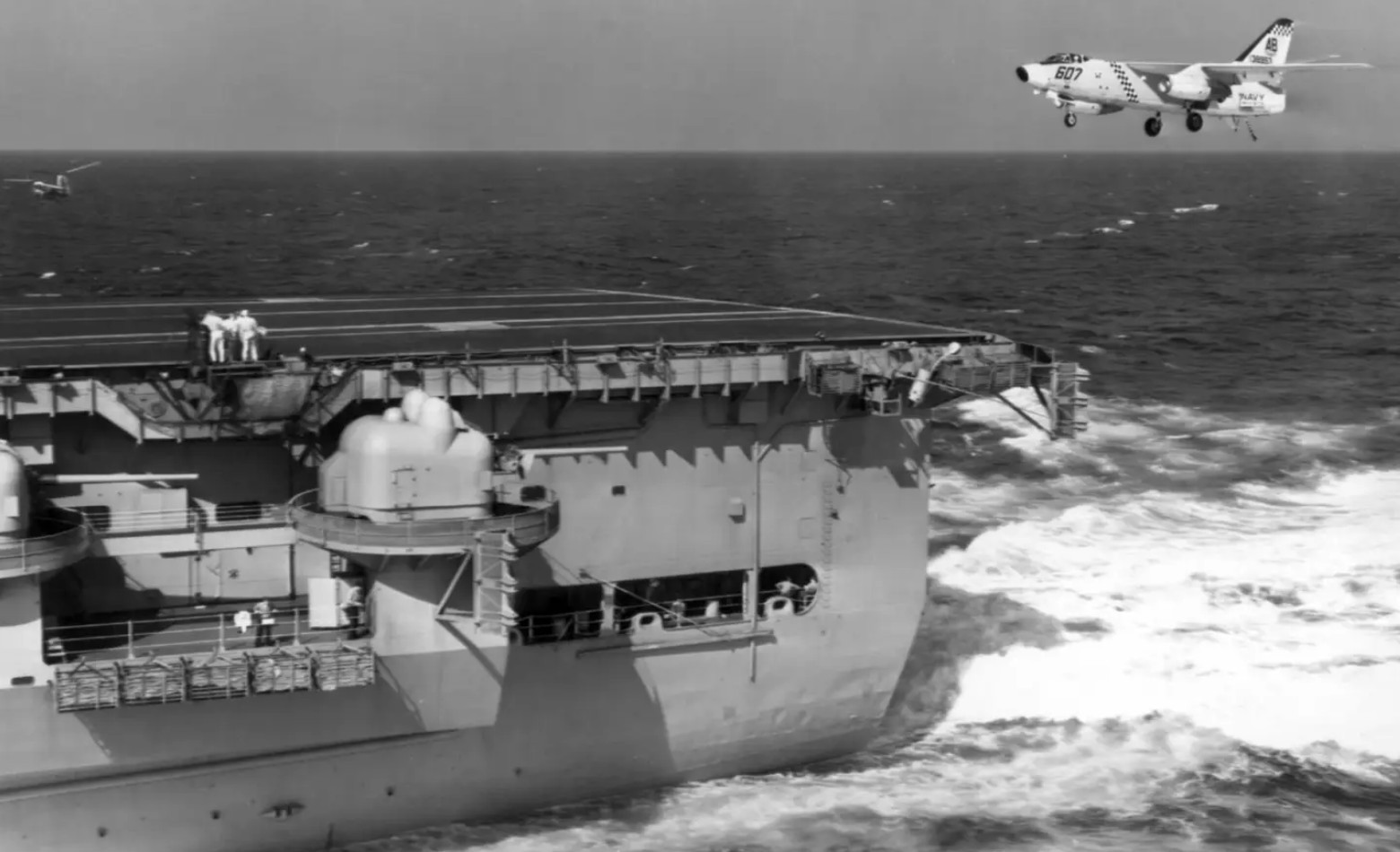 uss independence cv-62 forrestal class aircraft carrier 06