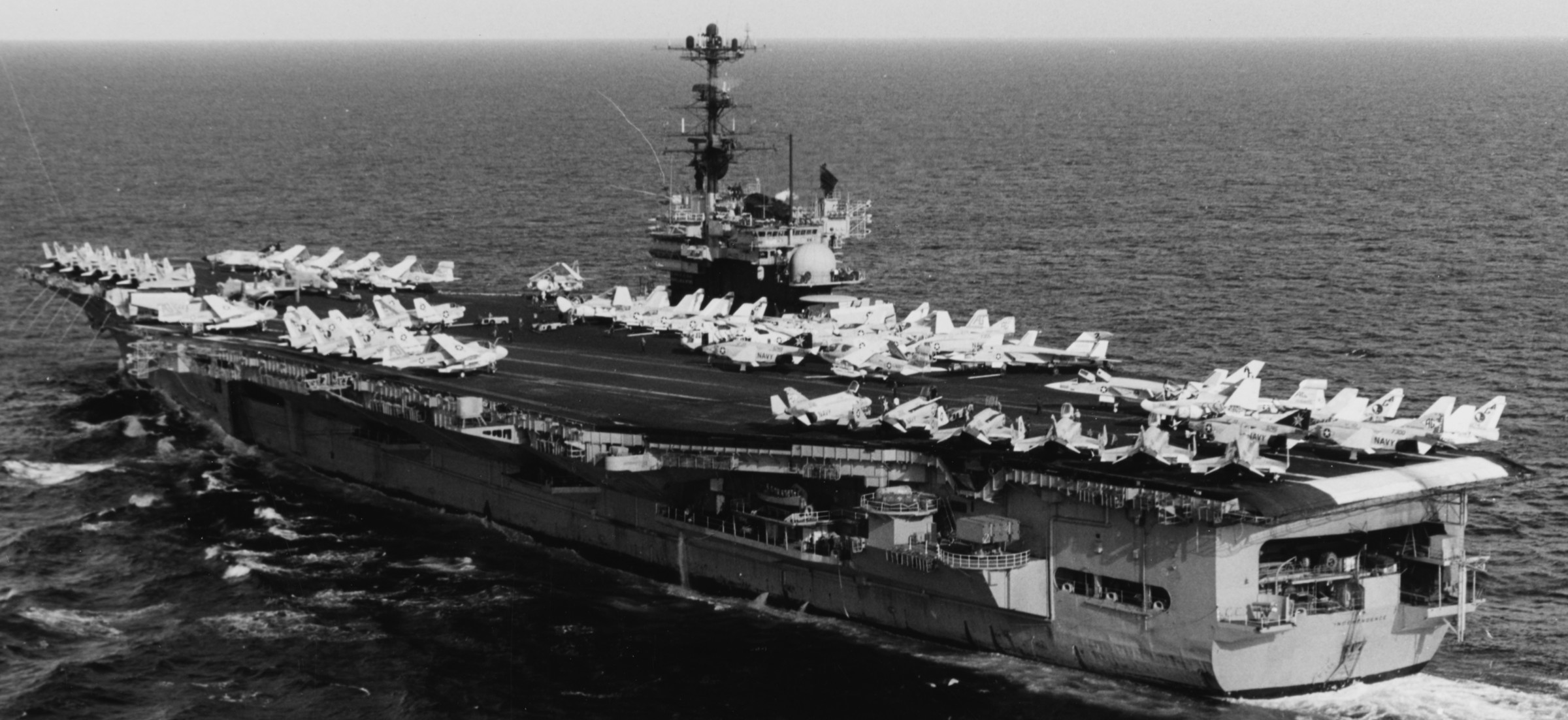 uss independence cv-62 forrestal class aircraft carrier air wing cvw-7 mediterranean sea 1975 29