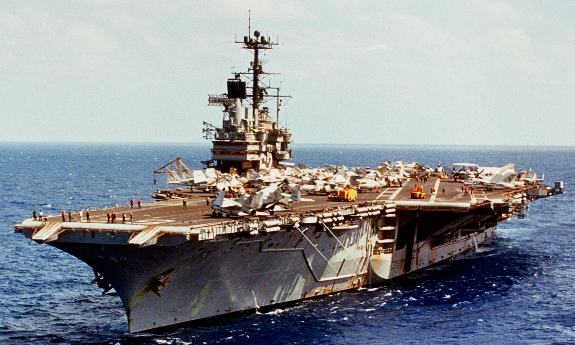 uss independence cv-62 forrestal class aircraft carrier air wing cvw-6 35