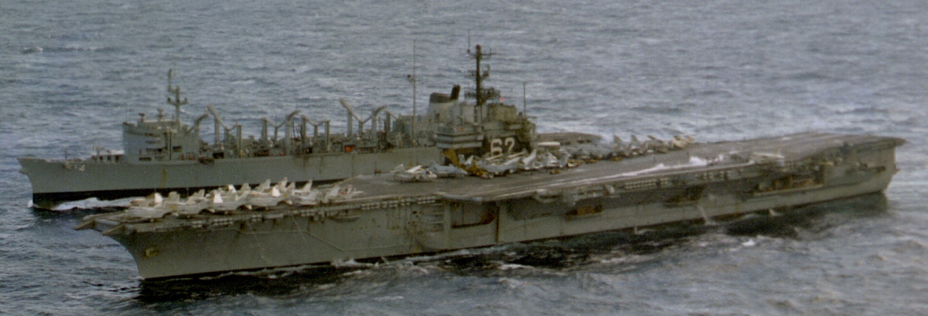 uss independence cv-62 forrestal class aircraft carrier air wing cvw-6 42