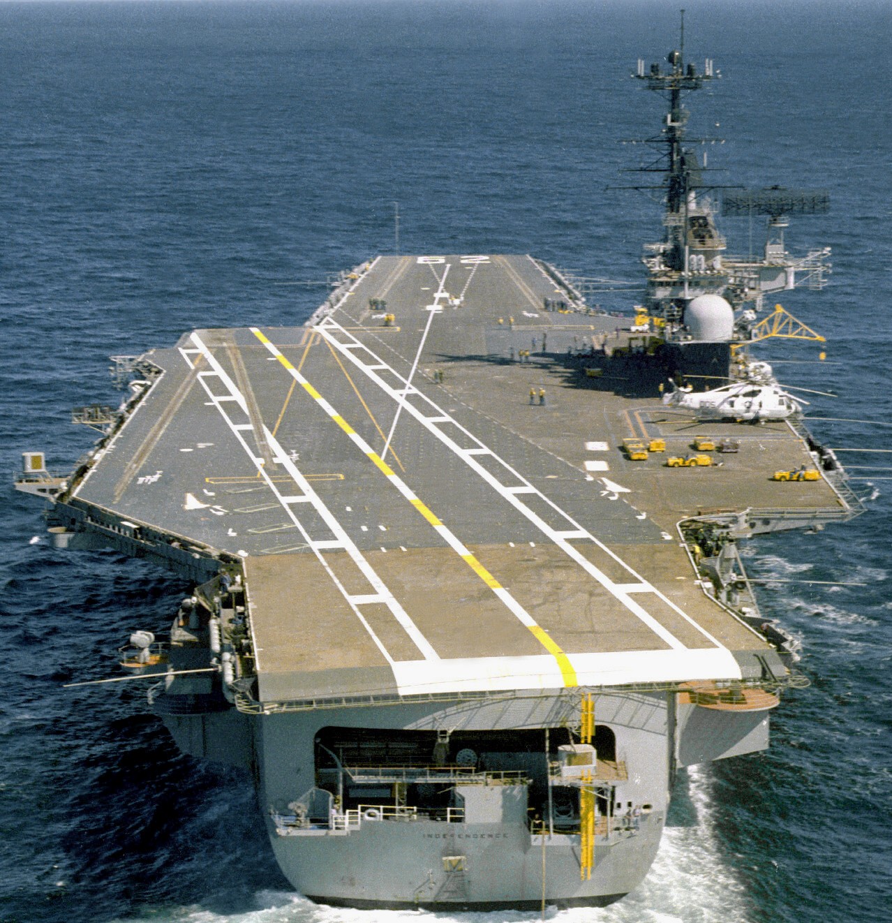 uss independence cv-62 forrestal class aircraft carrier 1979 47