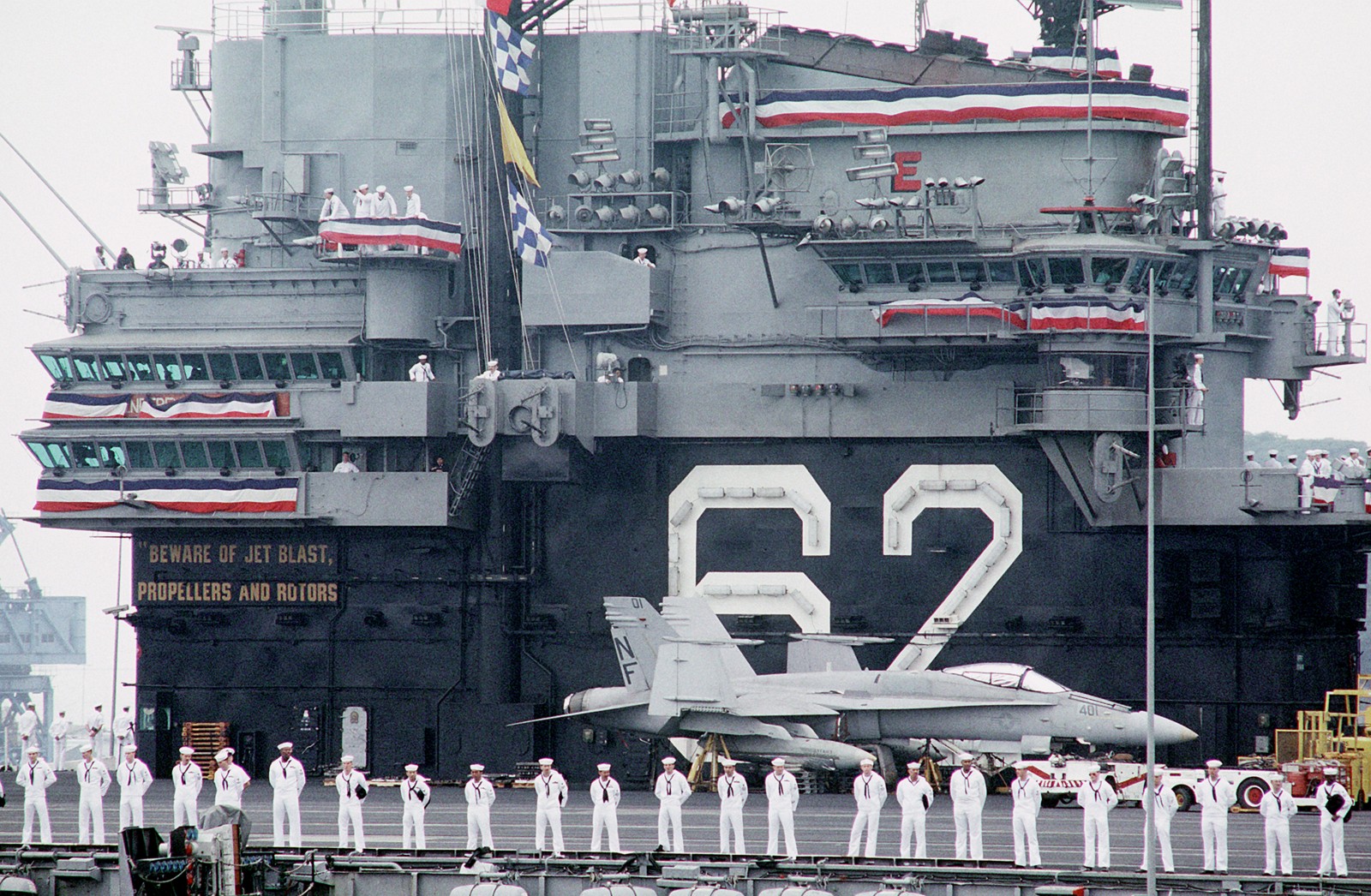 uss independence cv-62 forrestal class aircraft carrier arriving yokosuka japan new homeport 1991 101