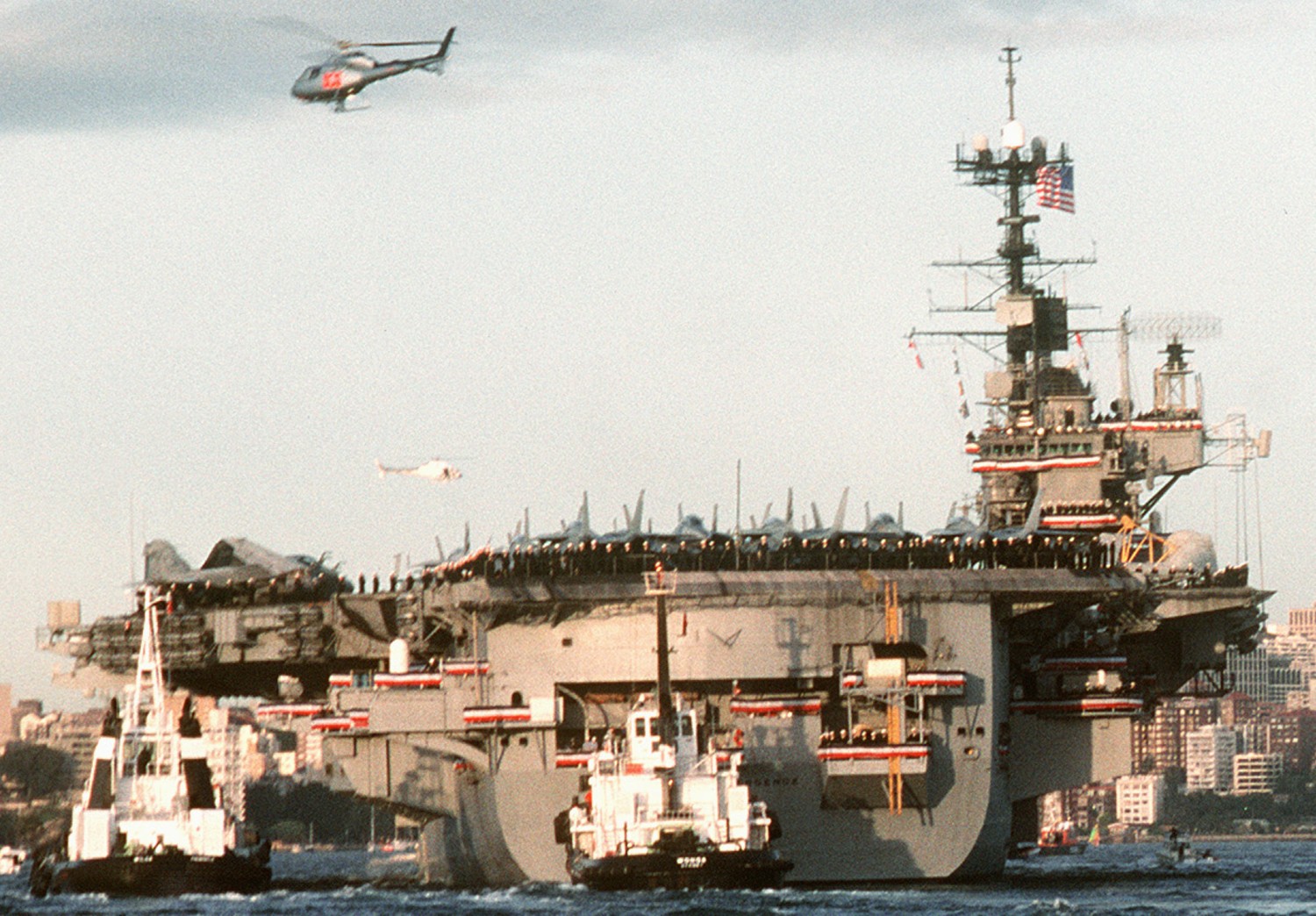 uss independence cv-62 forrestal class aircraft carrier air wing cvw-5 115