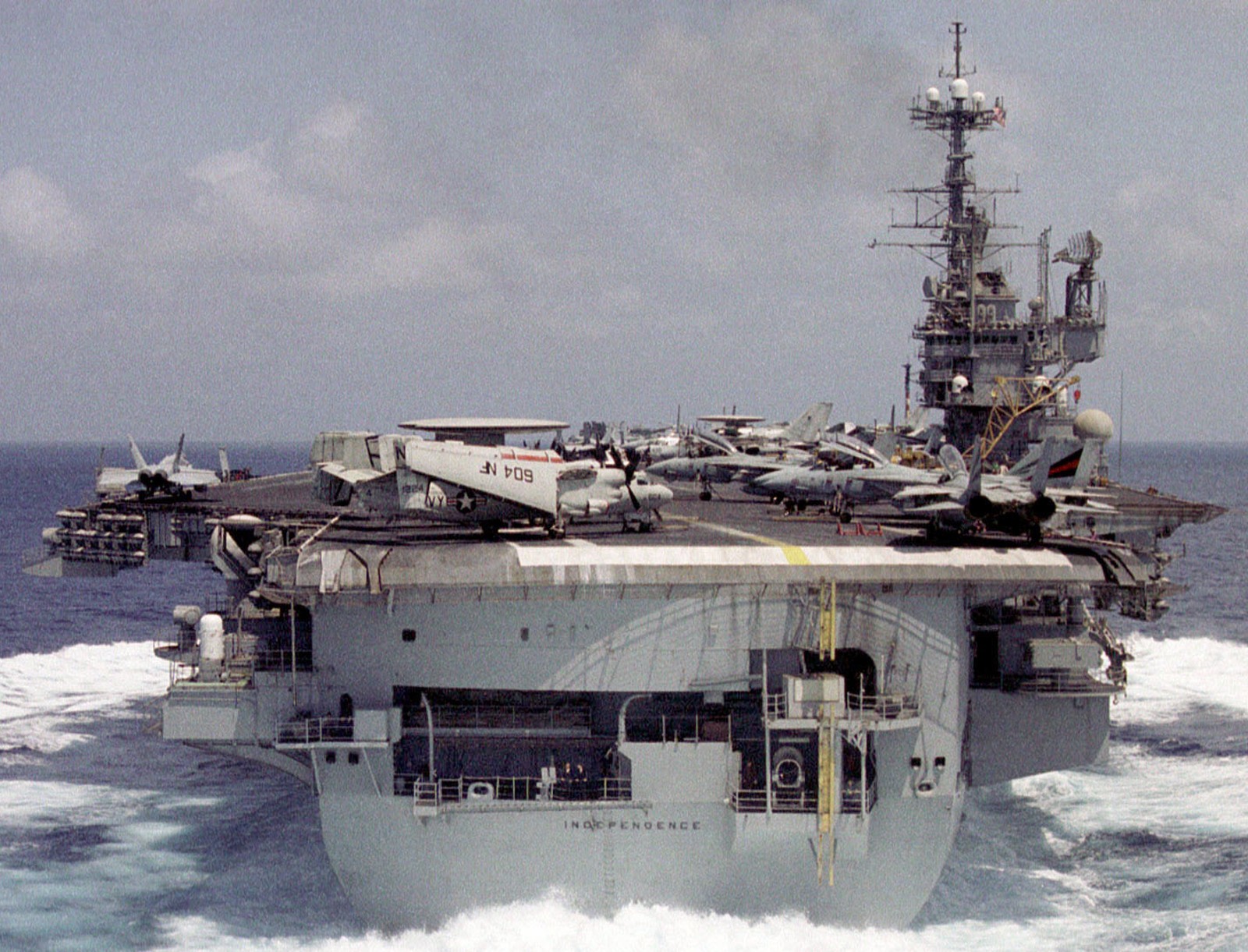 uss independence cv-62 forrestal class aircraft carrier air wing cvw-5 operation southern watch 1998 130