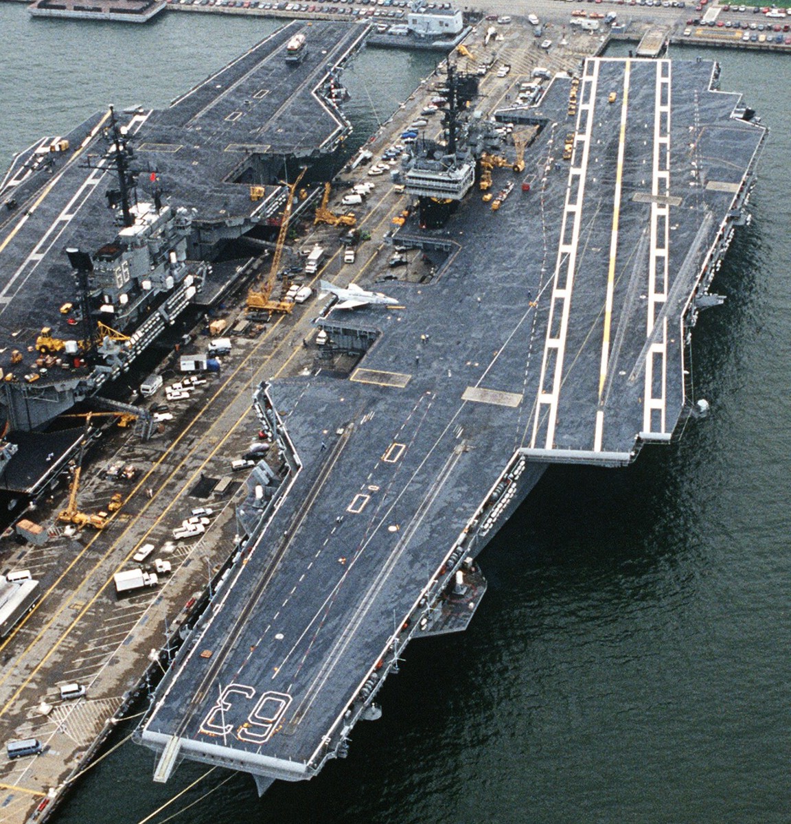 cv-63 uss kitty hawk aircraft carrier us navy 380 naval station norfolk virginia