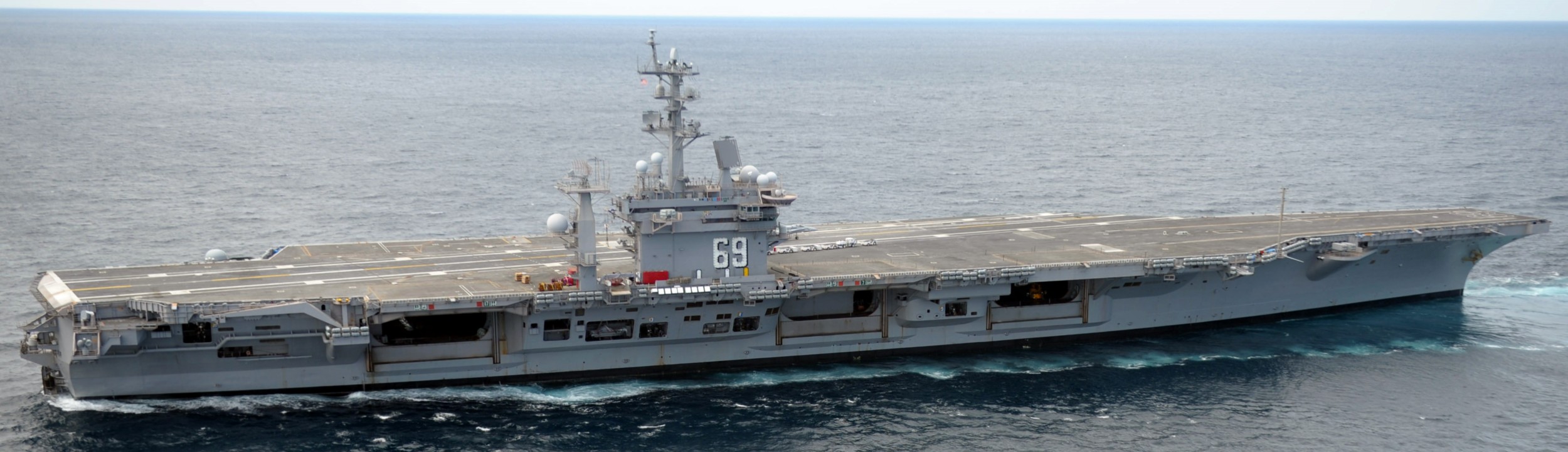 uss dwight d. eisenhower cvn-69 aircraft carrier 2011 145