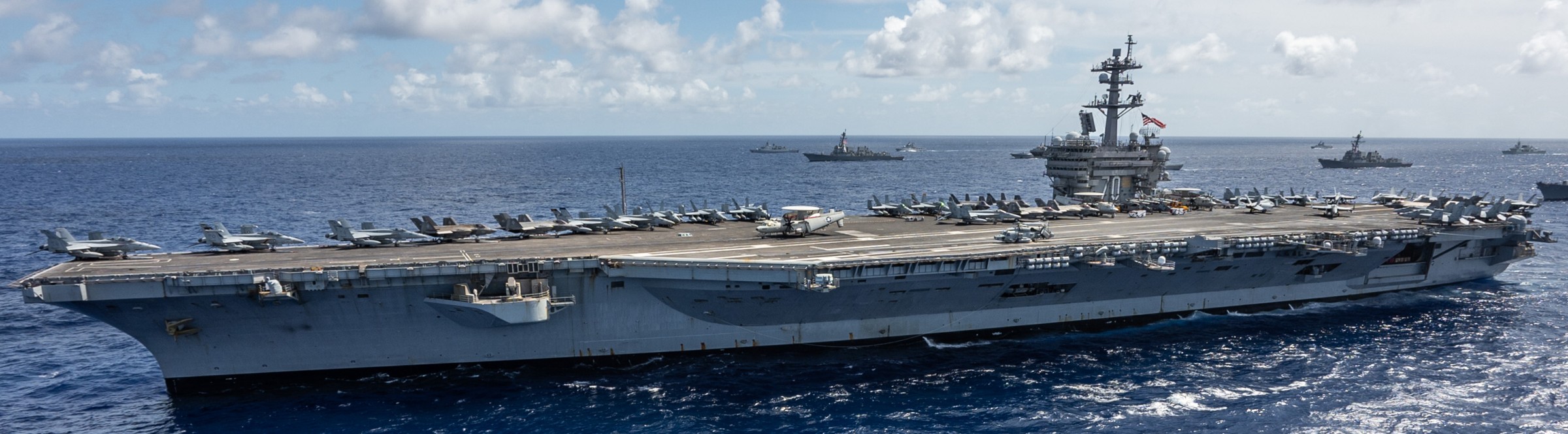 cvn-70 uss carl vinson nimitz class aircraft carrier air wing cvw-2 rimpac 2024 hawaii 397