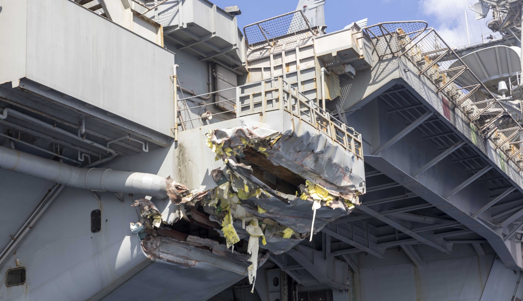 uss harry s. truman cvn-75 collision damage off egypt 2025 mv besiktas-m