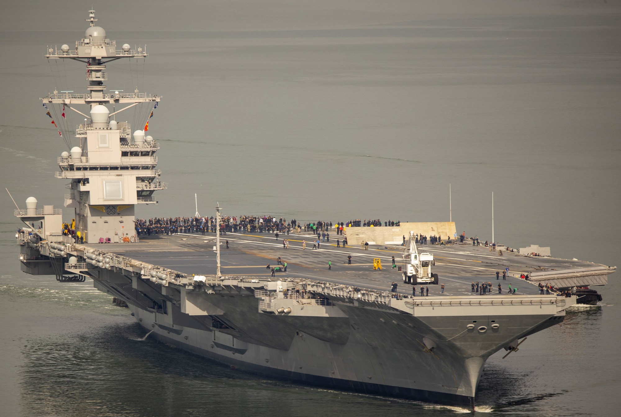 cvn-78 uss gerald r. ford class aircraft carrier us navy 05 norfolk naval station