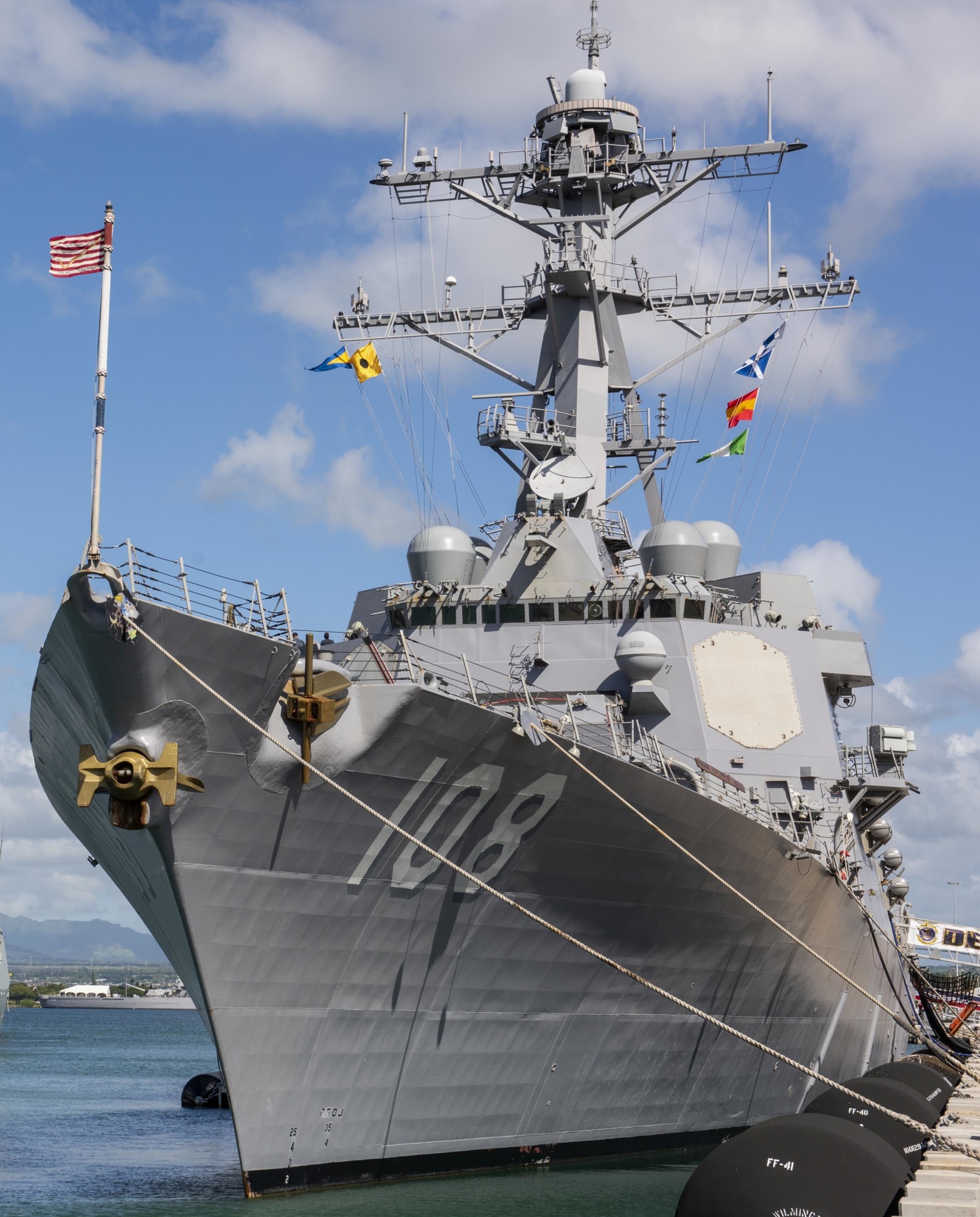 ddg-108 uss wayne e. meyer arleigh burke class guided missile destroyer aegis us navy joint base pearl harbor hickam hawaii 55