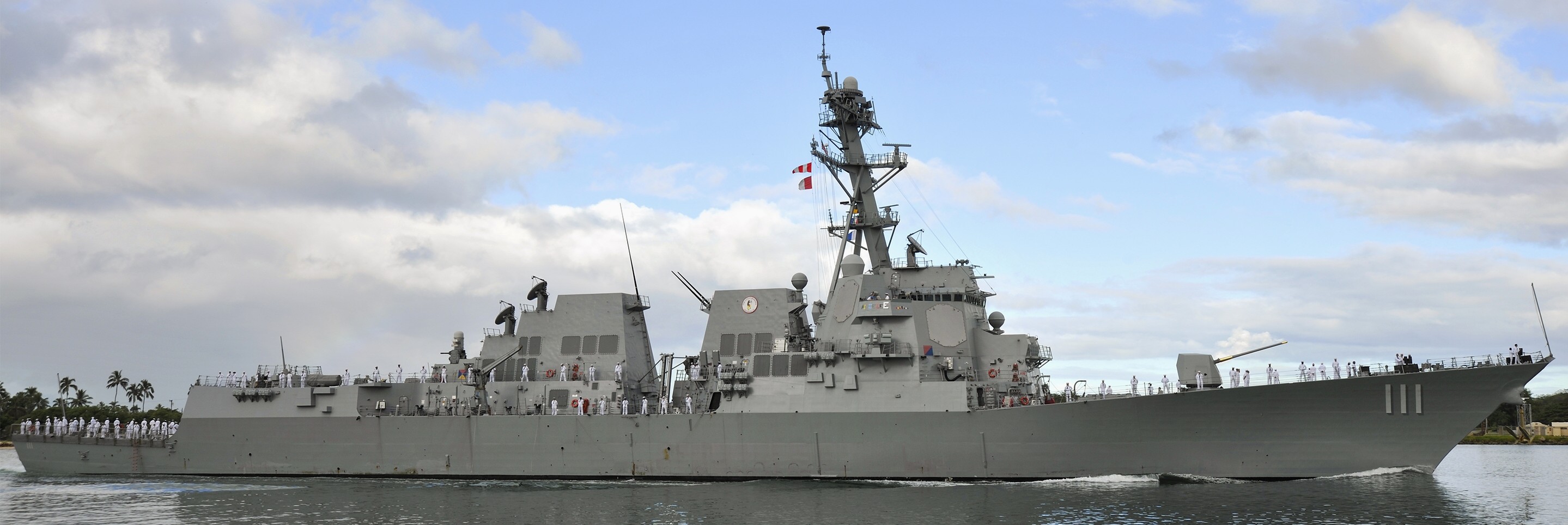 ddg-111 uss spruance arleigh burke class guided missile destroyer aegis us navy joint base pearl harbor hickam hawaii 07