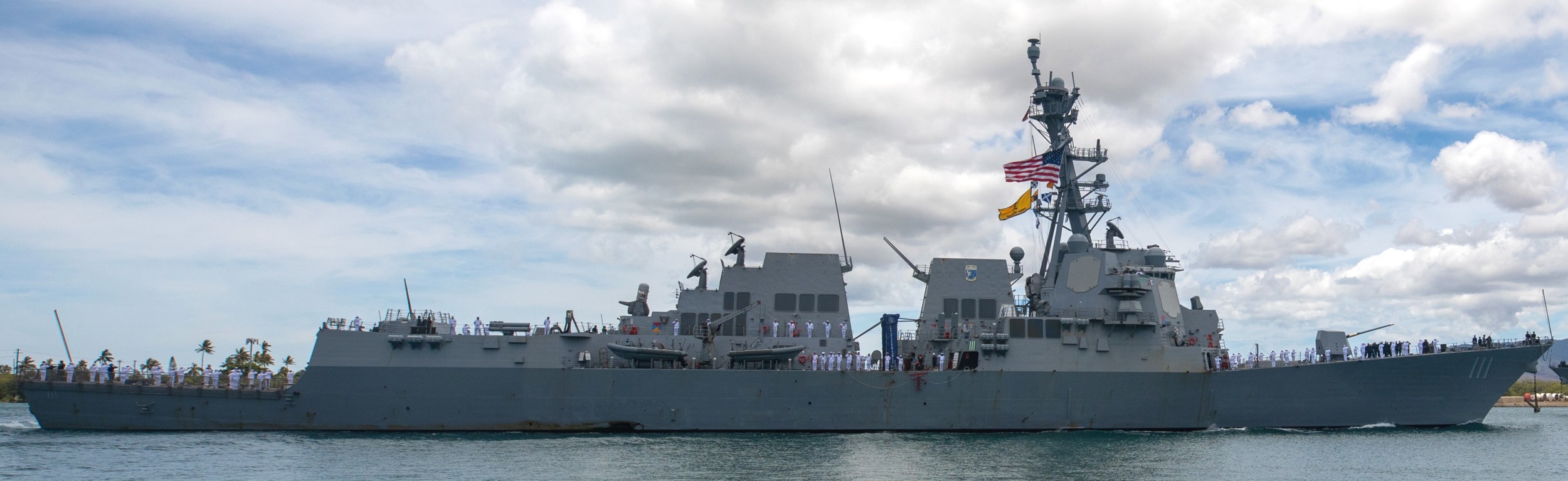 ddg-111 uss spruance arleigh burke class guided missile destroyer aegis us navy 70