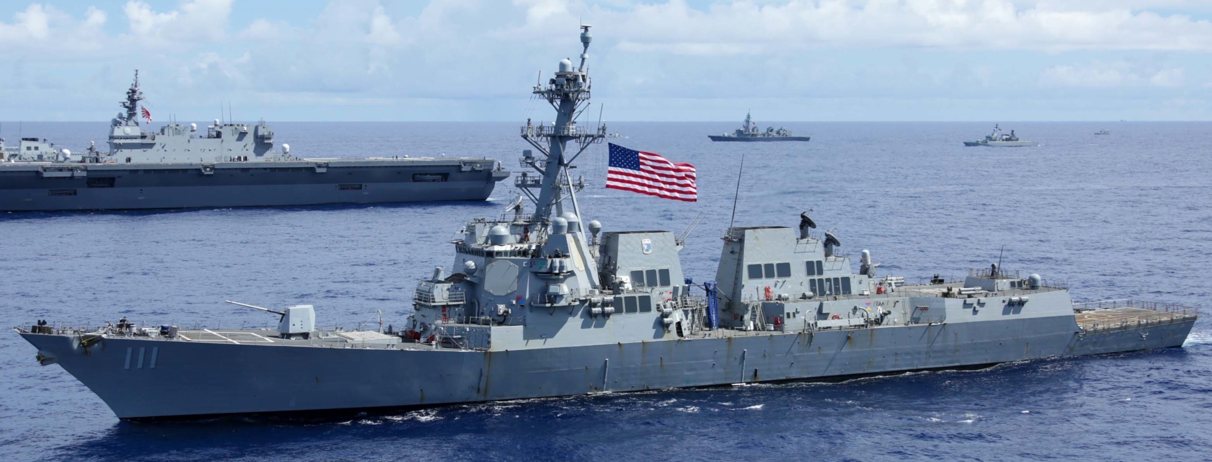 ddg-111 uss spruance arleigh burke class guided missile destroyer aegis us navy rimpac 2022 73