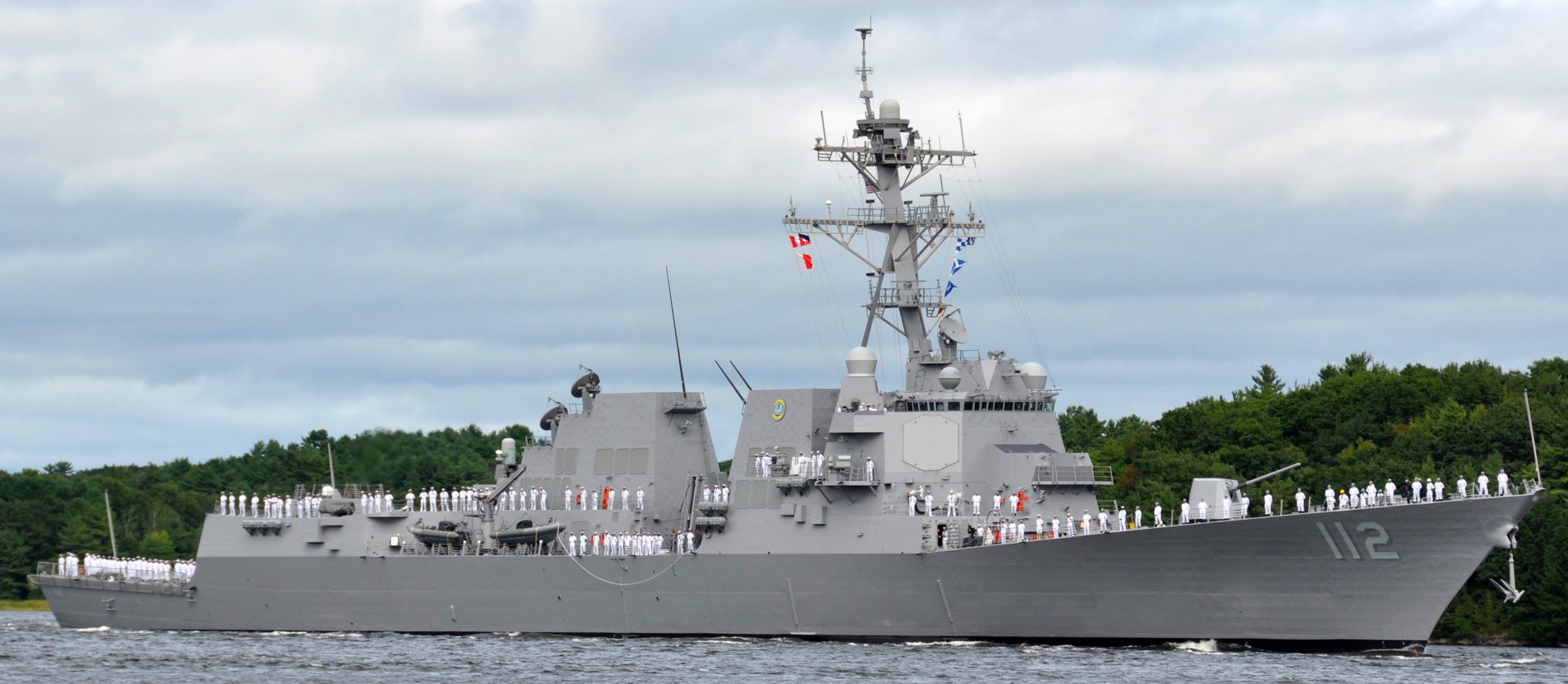 ddg-112 uss michael murphy arleigh burke class guided missile destroyer aegis us navy gdbiw kennebec river 81p