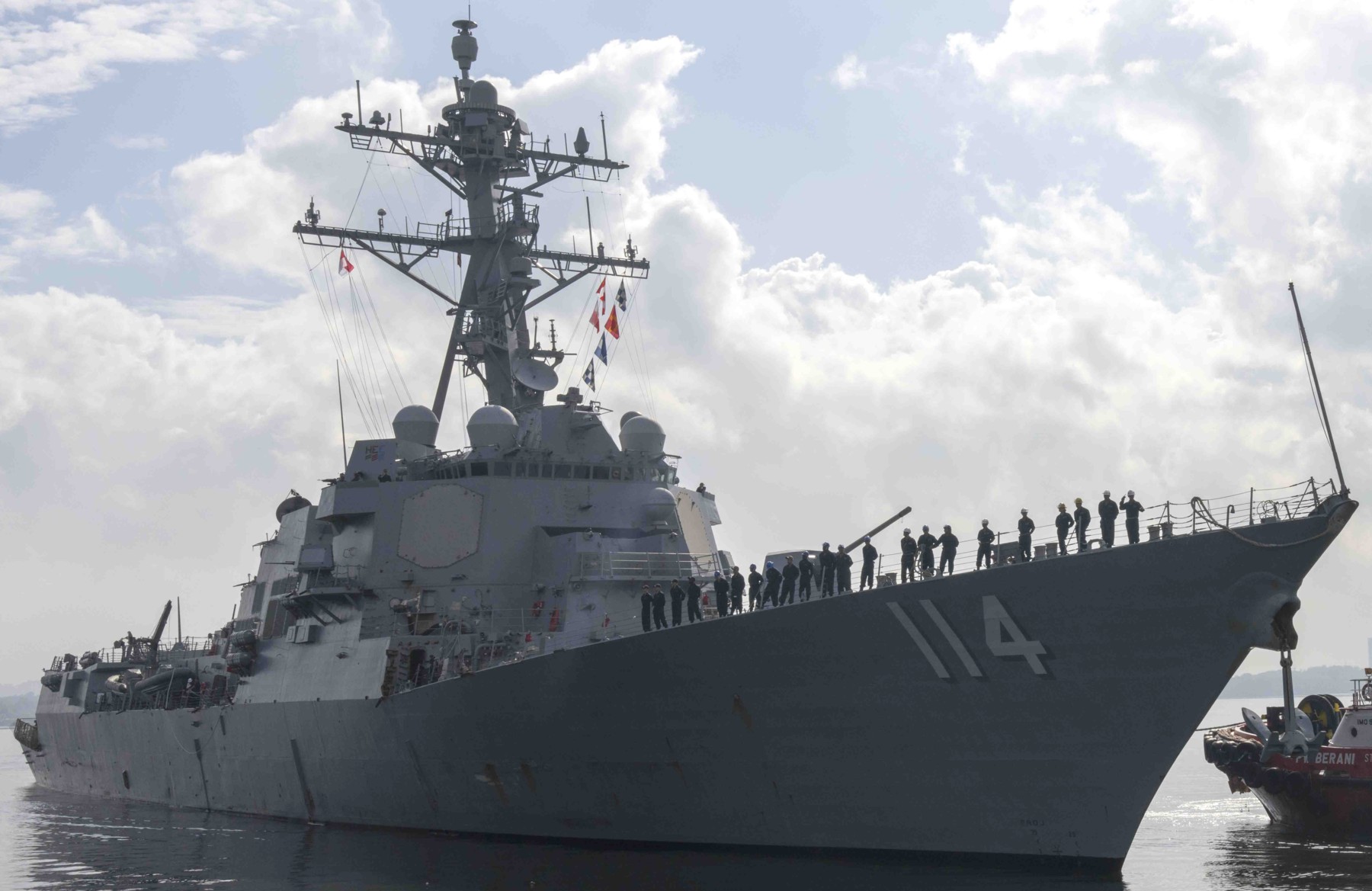 ddg-114 uss ralph johnson arleigh burke class guided missile destroyer sembawang singapore 62