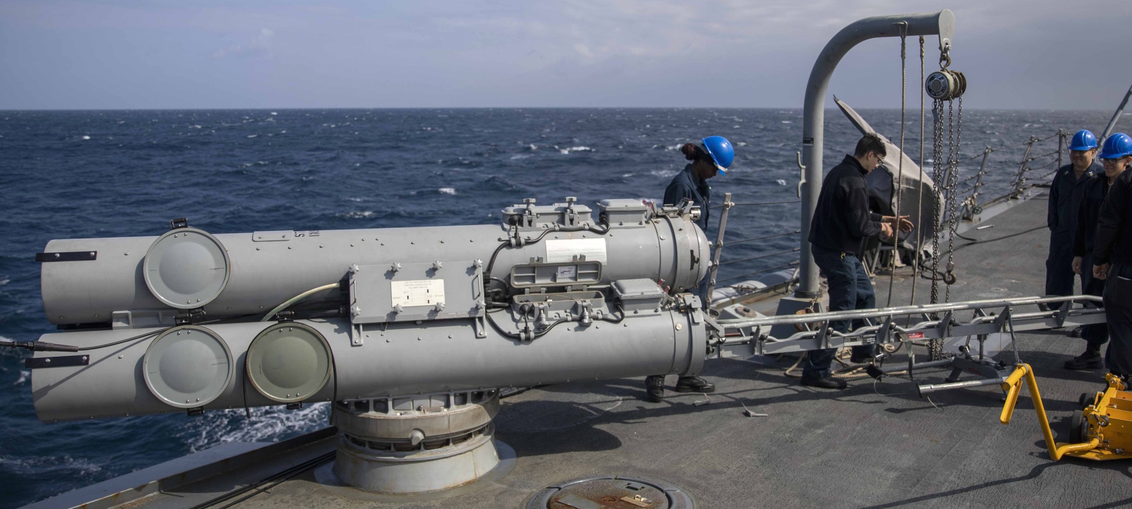 ddg-114 uss ralph johnson arleigh burke class guided missile destroyer mk.32 torpedo tubes svtt 67