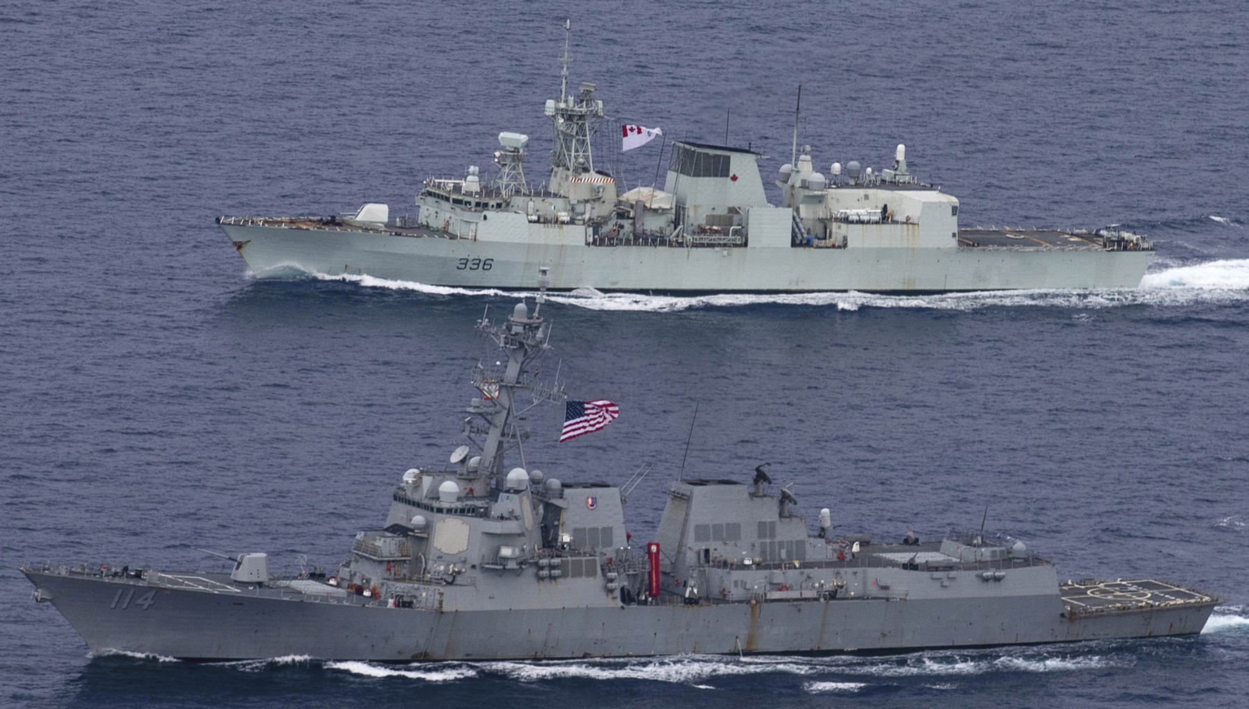 ddg-114 uss ralph johnson arleigh burke class guided missile destroyer hmcs montreal ffh-336 75