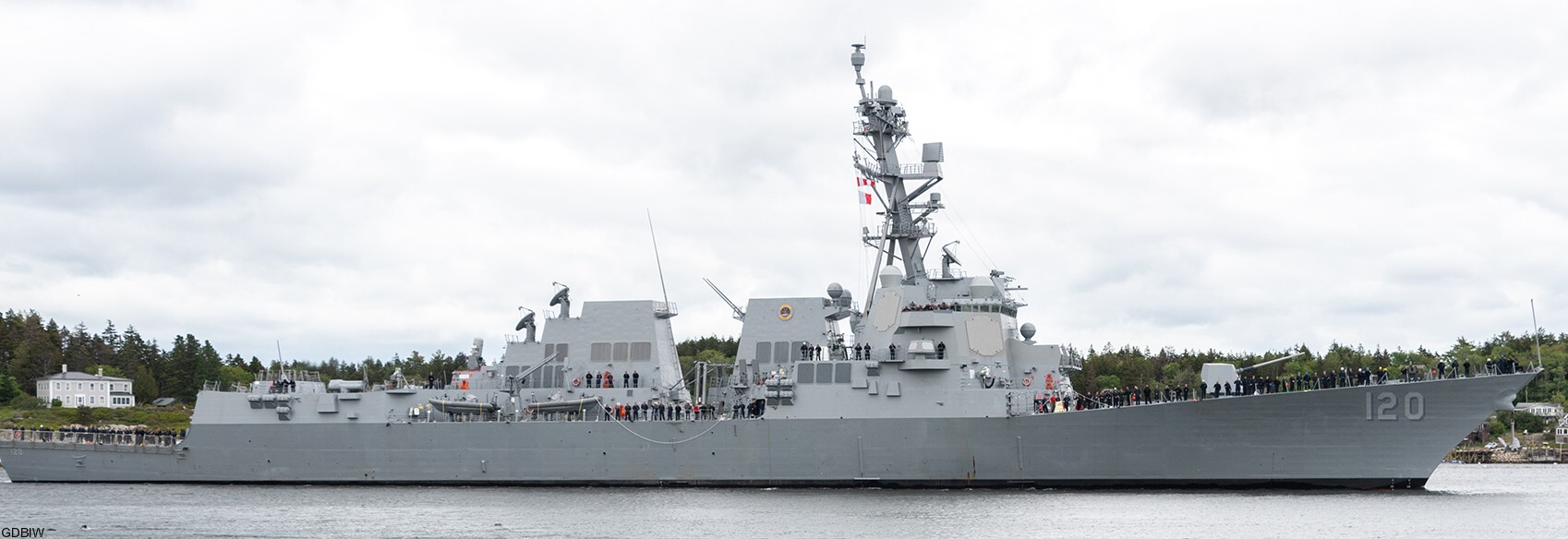 ddg-120 uss carl m. levin arleigh burke class guided missile destroyer 42