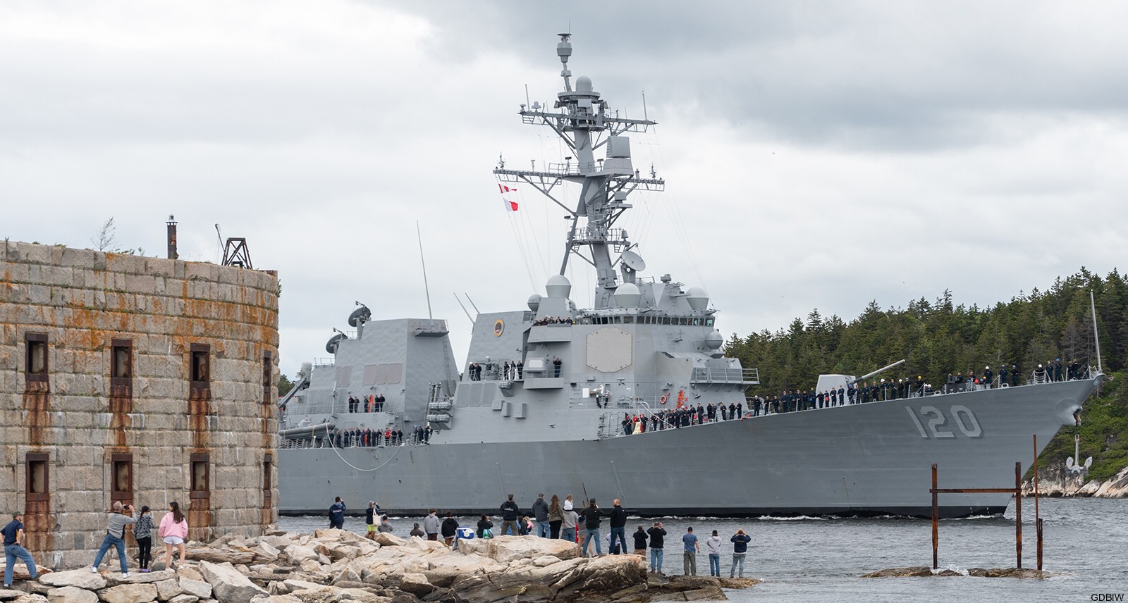 ddg-120 uss carl m. levin arleigh burke class guided missile destroyer 48