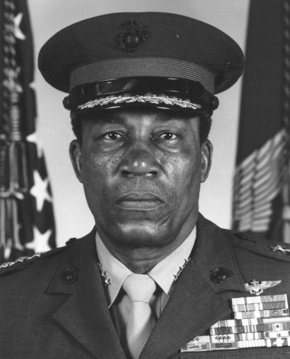 frank e. petersen jr. lieutenant general lgen us marine corps usmc ddg uss 03