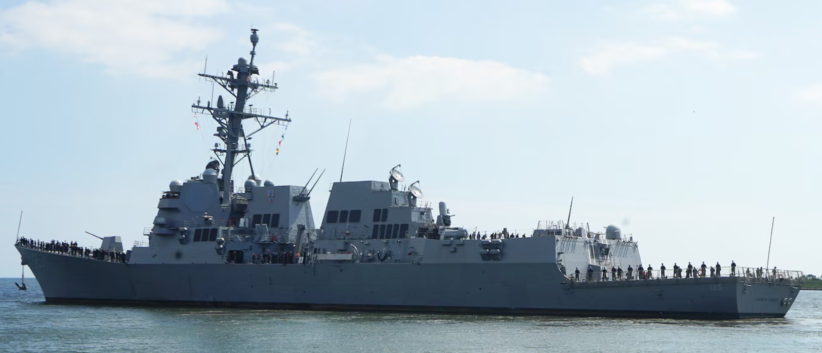 ddg-125 uss jack h. lucas arleigh burke class guided missile destroyer aegis us navy hii pascagoula 22