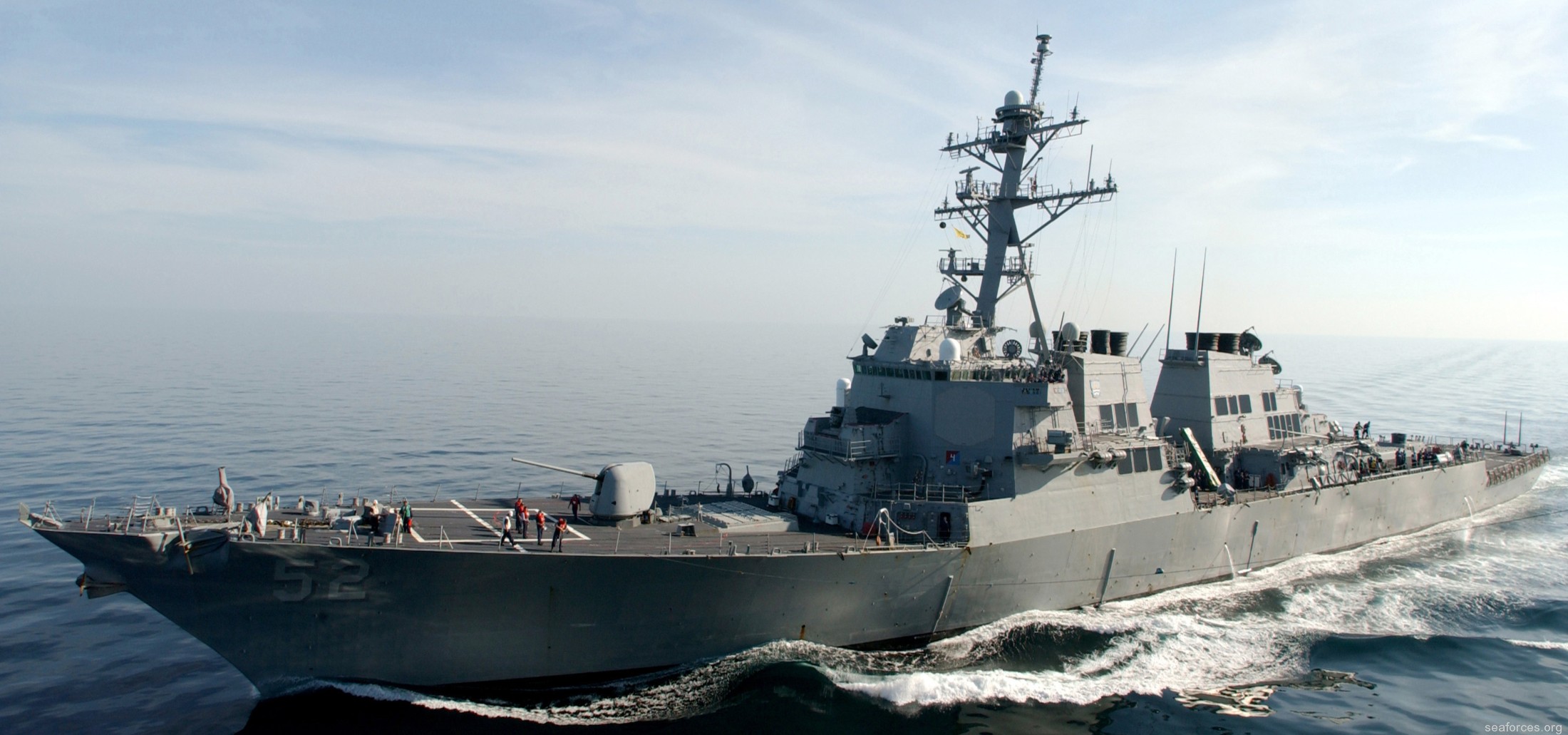 ddg-52 uss barry guided missile destroyer us navy 77 arabian gulf