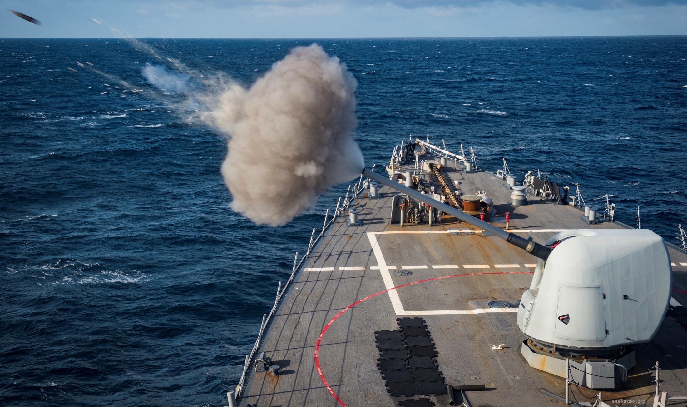 ddg-57 uss mitscher guided missile destroyer us navy 03 mk-45 5" 54-caliber gun