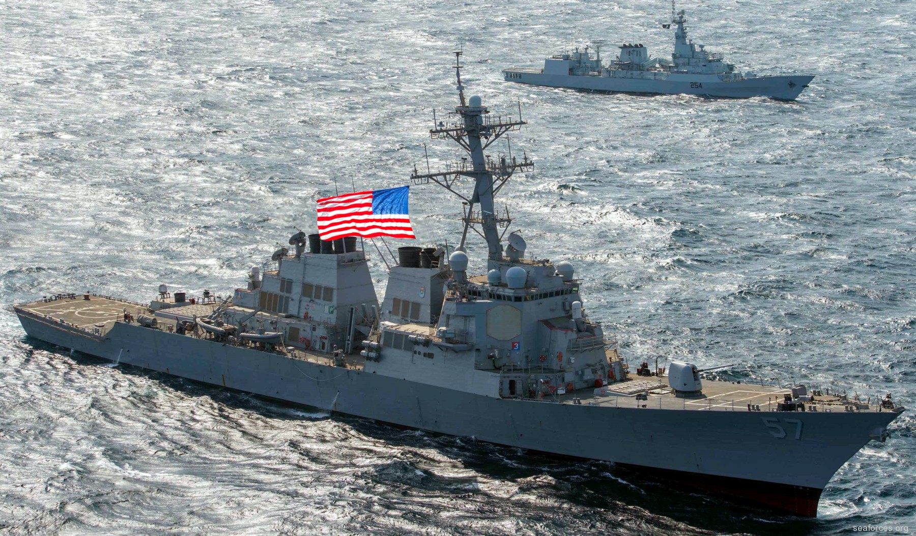 ddg-57 uss mitscher guided missile destroyer us navy 15 5th fleet aor