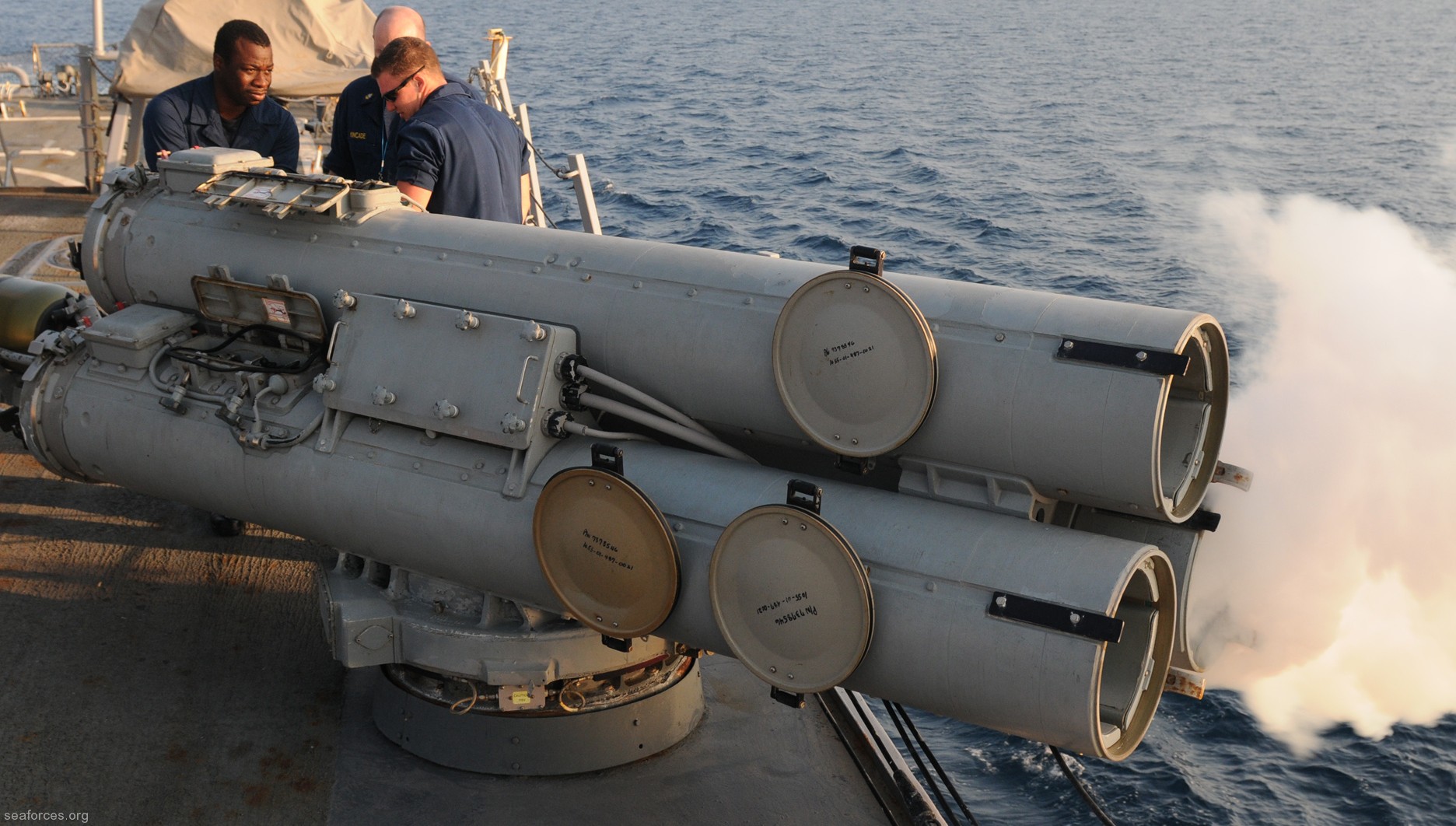 ddg-57 uss mitscher guided missile destroyer us navy 35 mk-32 torpedo tubes svtt