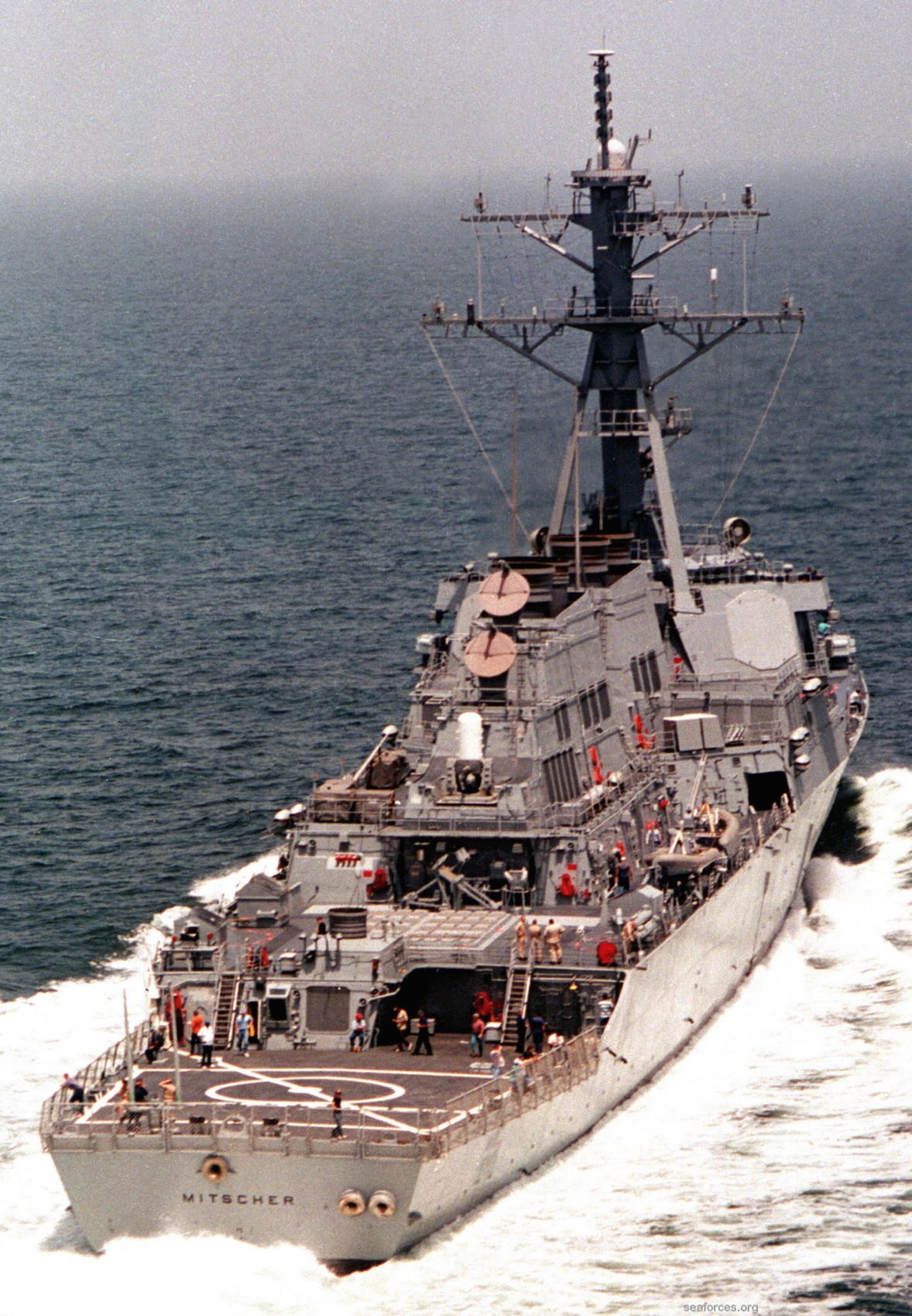 ddg-57 uss mitscher guided missile destroyer us navy 87