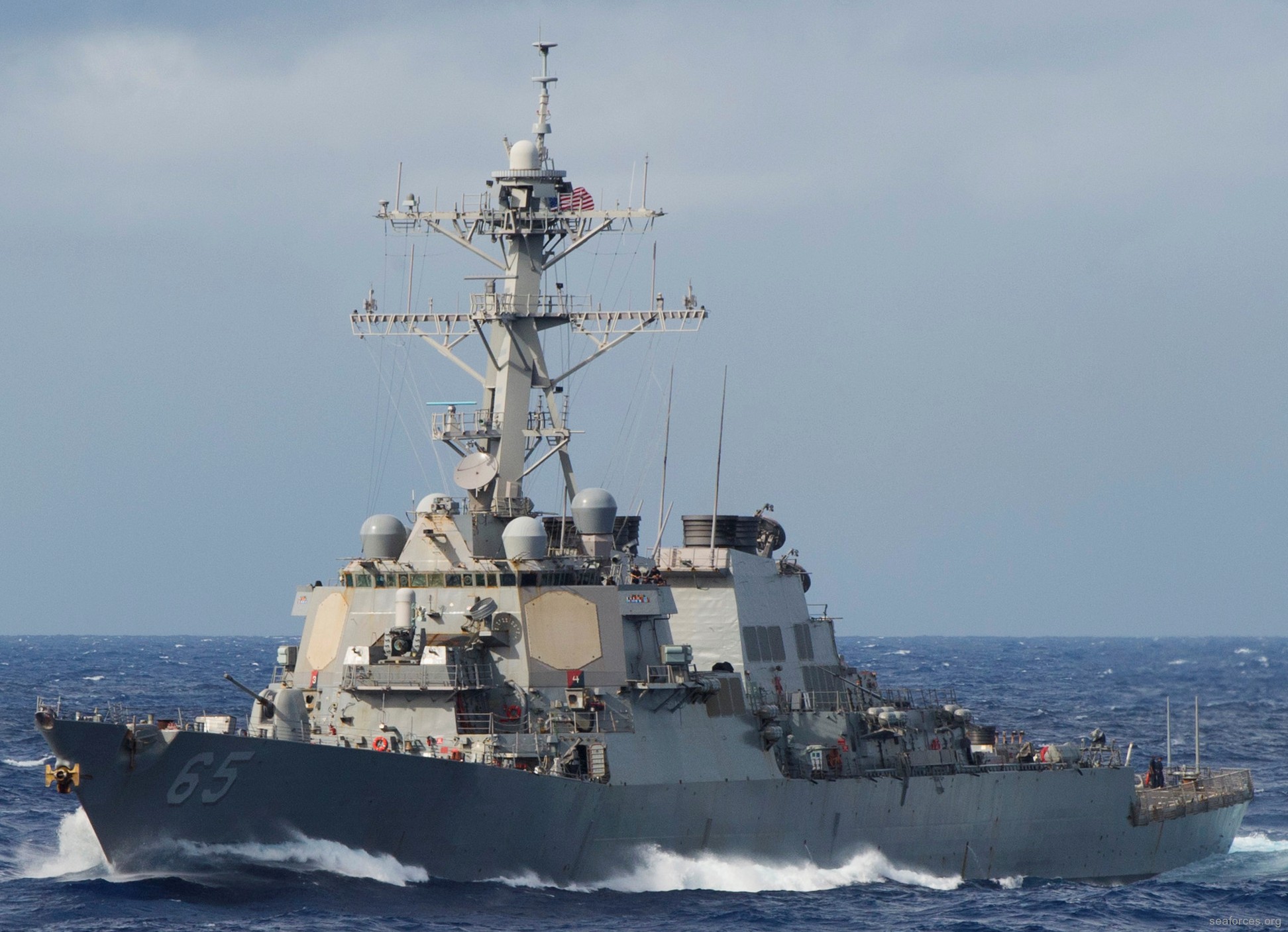 ddg-65 uss benfold arleigh burke class destroyer navy 12