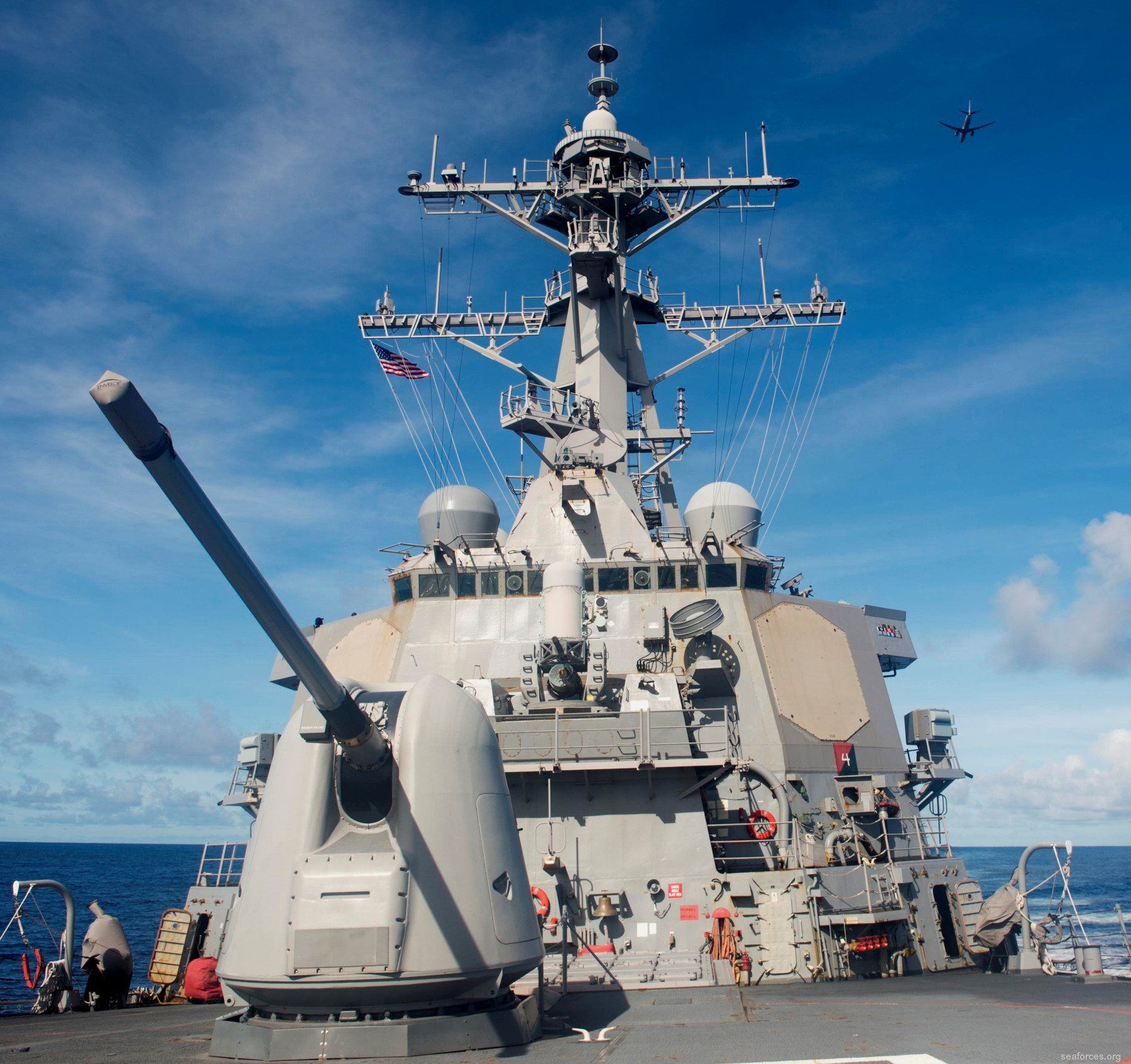 ddg-65 uss benfold arleigh burke class destroyer navy 17