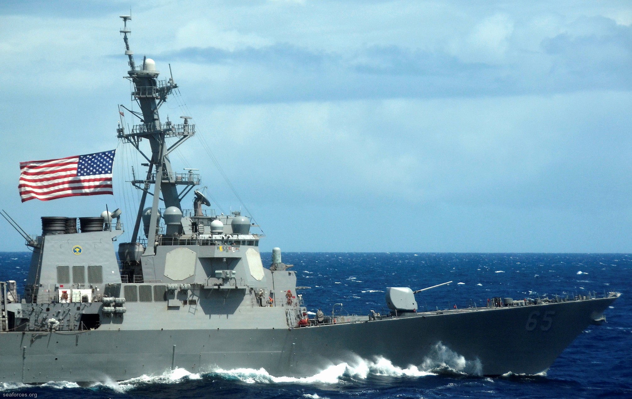 ddg-65 uss benfold arleigh burke class destroyer navy 32